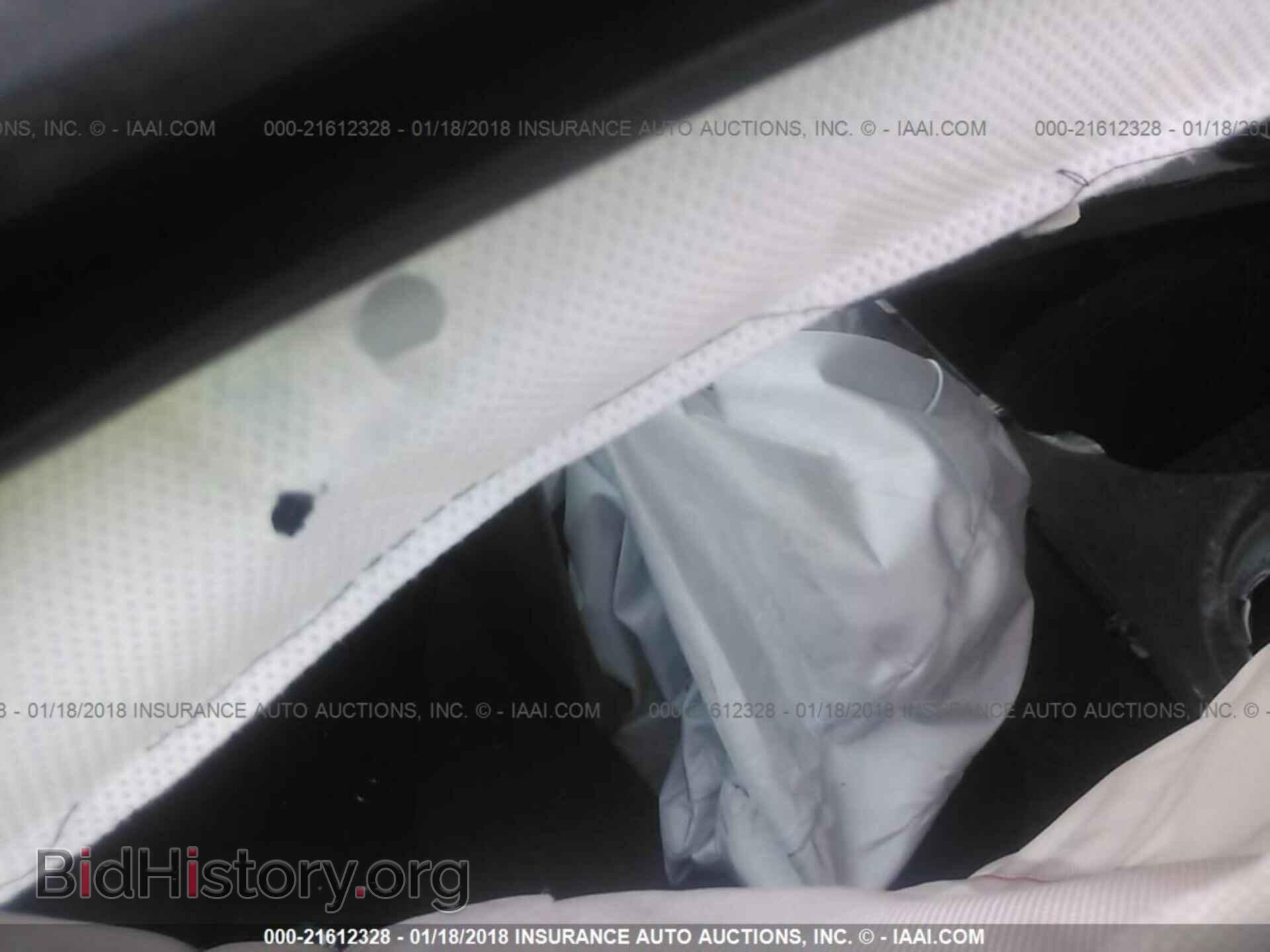 2016 Dodge Challenger - VIN: 2C3CDZAG5GH209634 - Фото 7