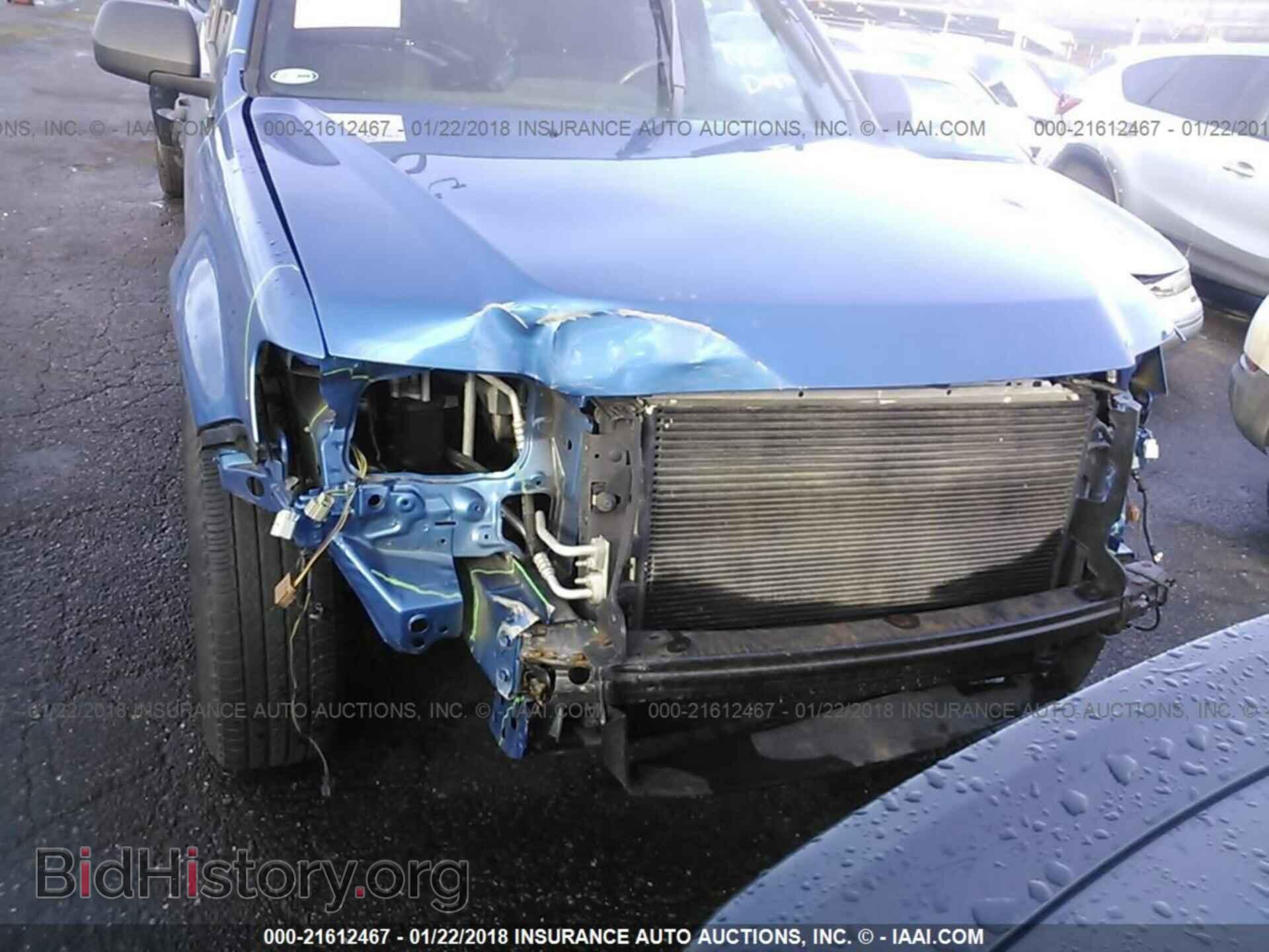 2012 Ford Escape - VIN: 1FMCU0D77CKA76862 - Photo 6