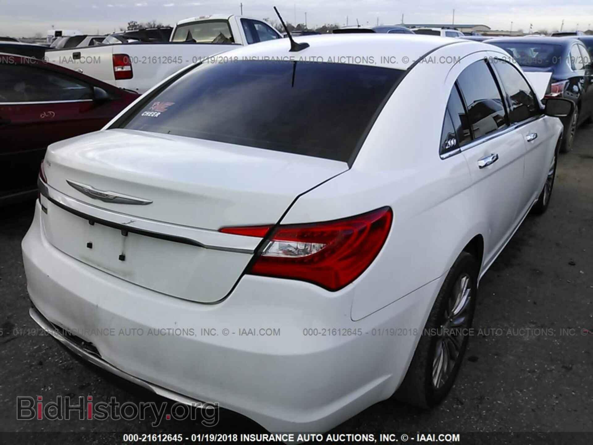 2012 Chrysler 200 - VIN: 1C3CCBCG7CN149199 - Photo 4