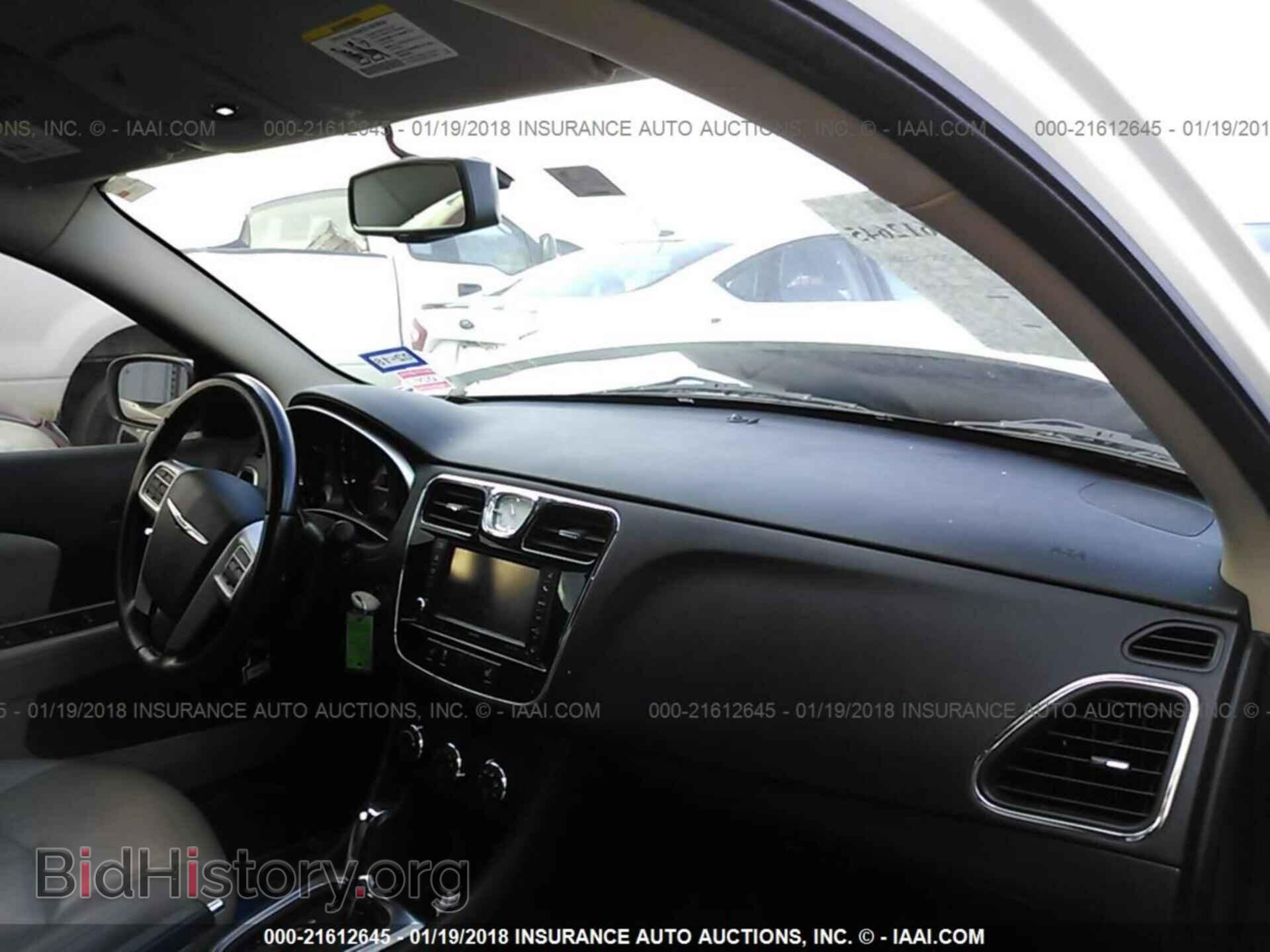2012 Chrysler 200 - VIN: 1C3CCBCG7CN149199 - Photo 5