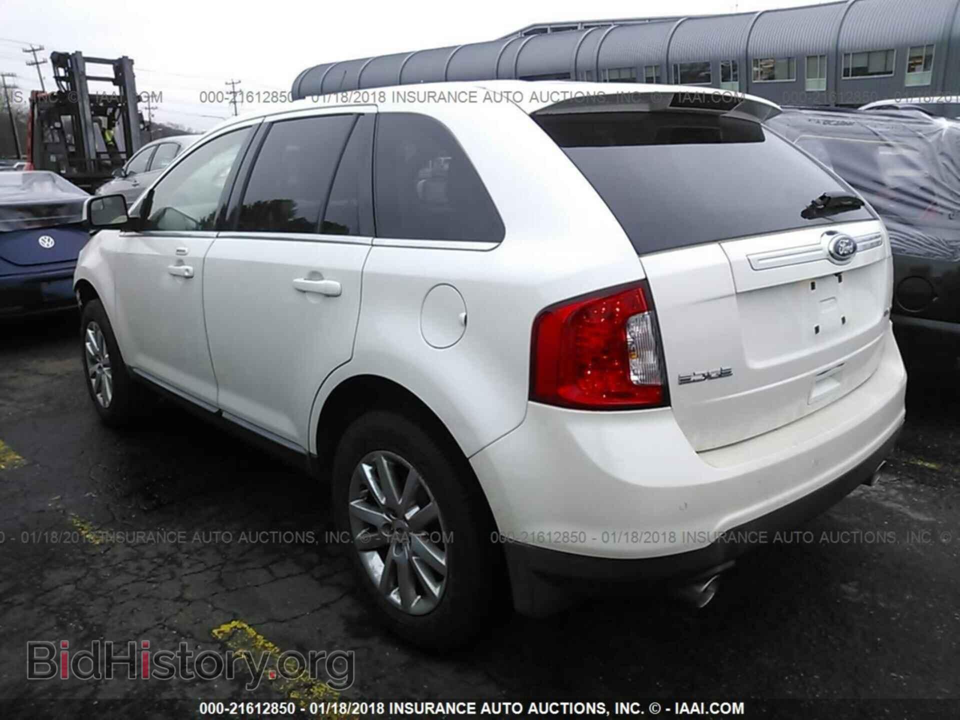 2011 Ford Edge - VIN: 2FMDK3KC9BBA31779 - Фото 3
