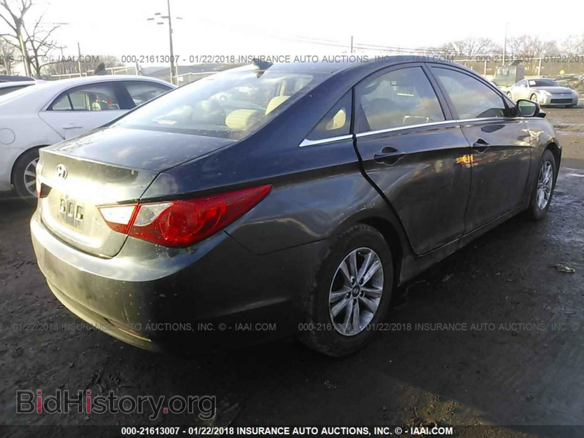 2012 Hyundai Sonata - VIN: 5NPEB4AC0CH479401 - Фото 4