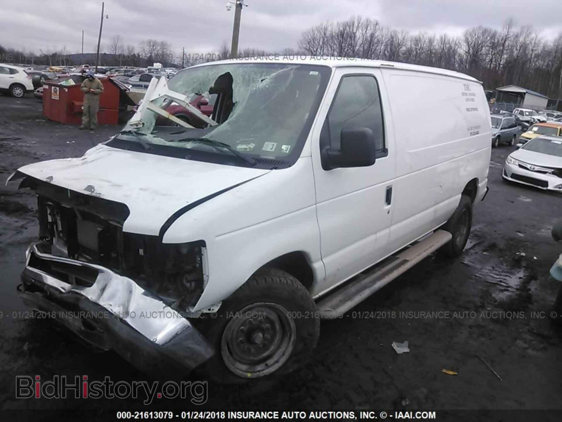2014 Ford Econoline - VIN: 1FTNE2EW4EDA44115 - Фото 2