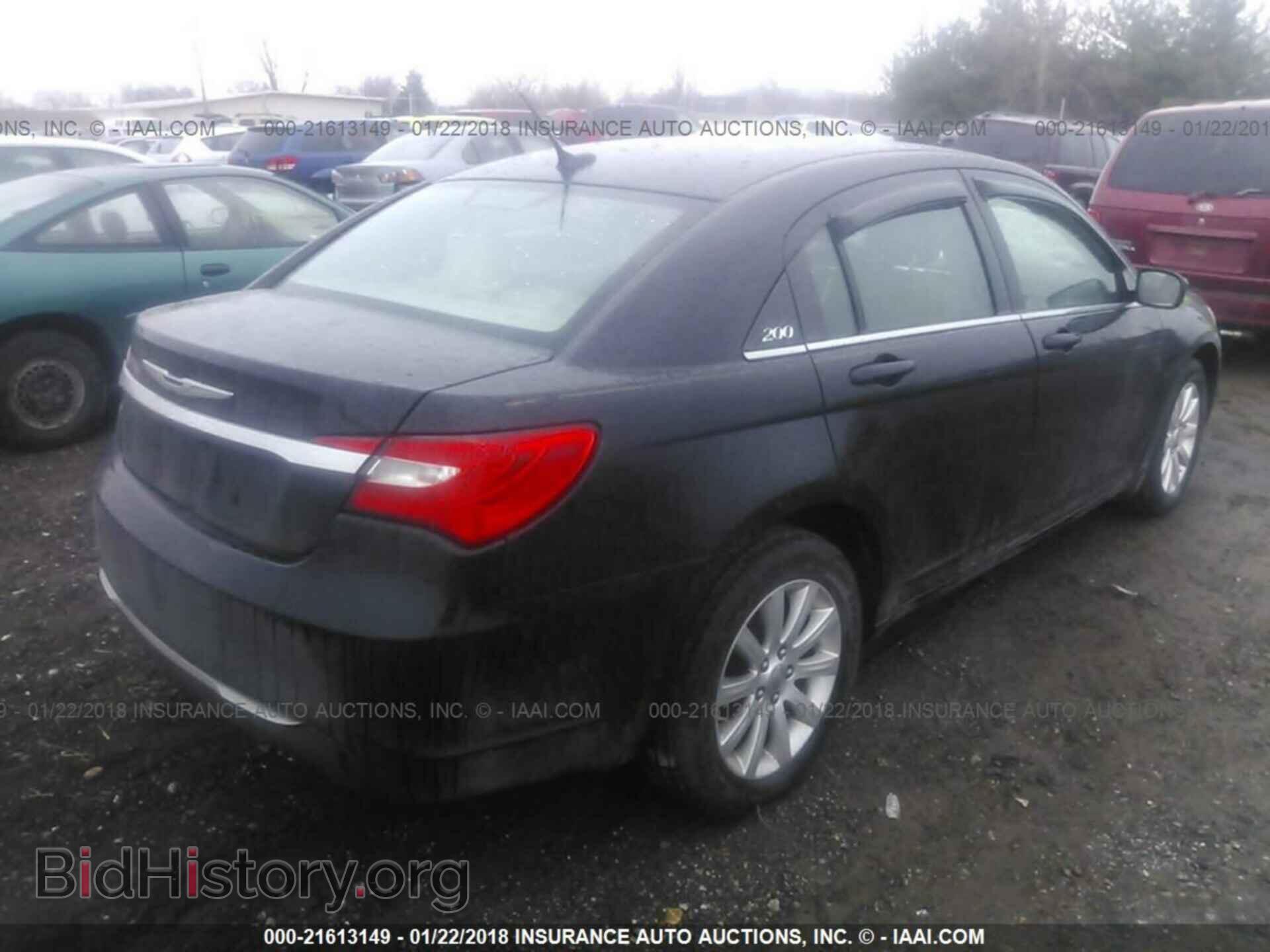 2012 Chrysler 200 - VIN: 1C3CCBBB5CN267564 - Фото 4