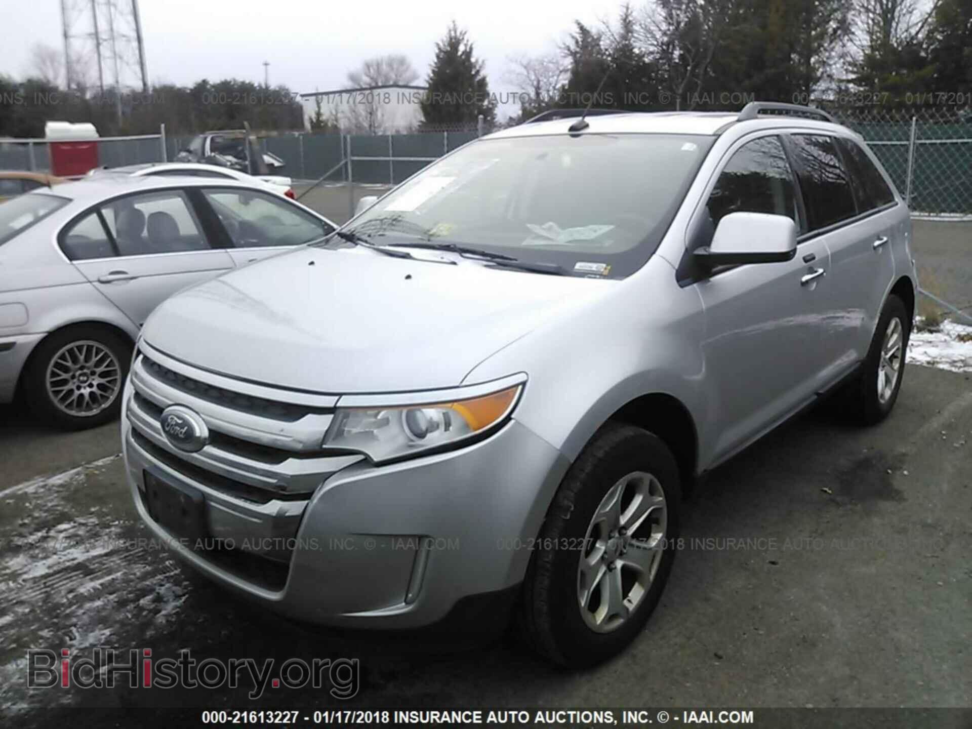 2011 Ford Edge - VIN: 2FMDK3JC0BBA63568 - Фото 2