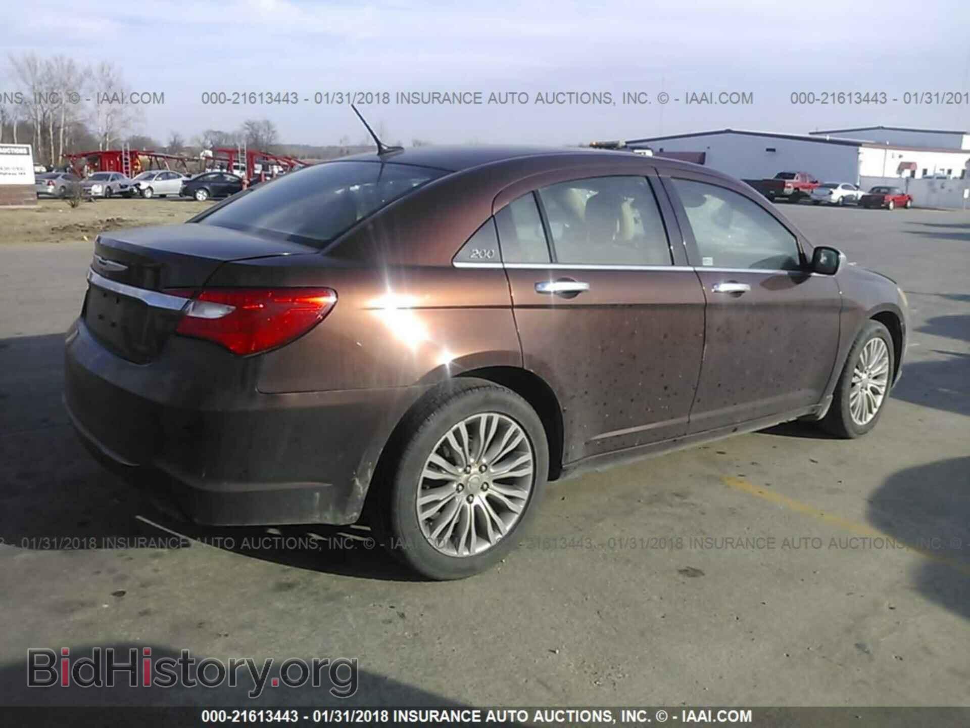 2012 Chrysler 200 - VIN: 1C3CCBCG7CN184843 - Фото 4