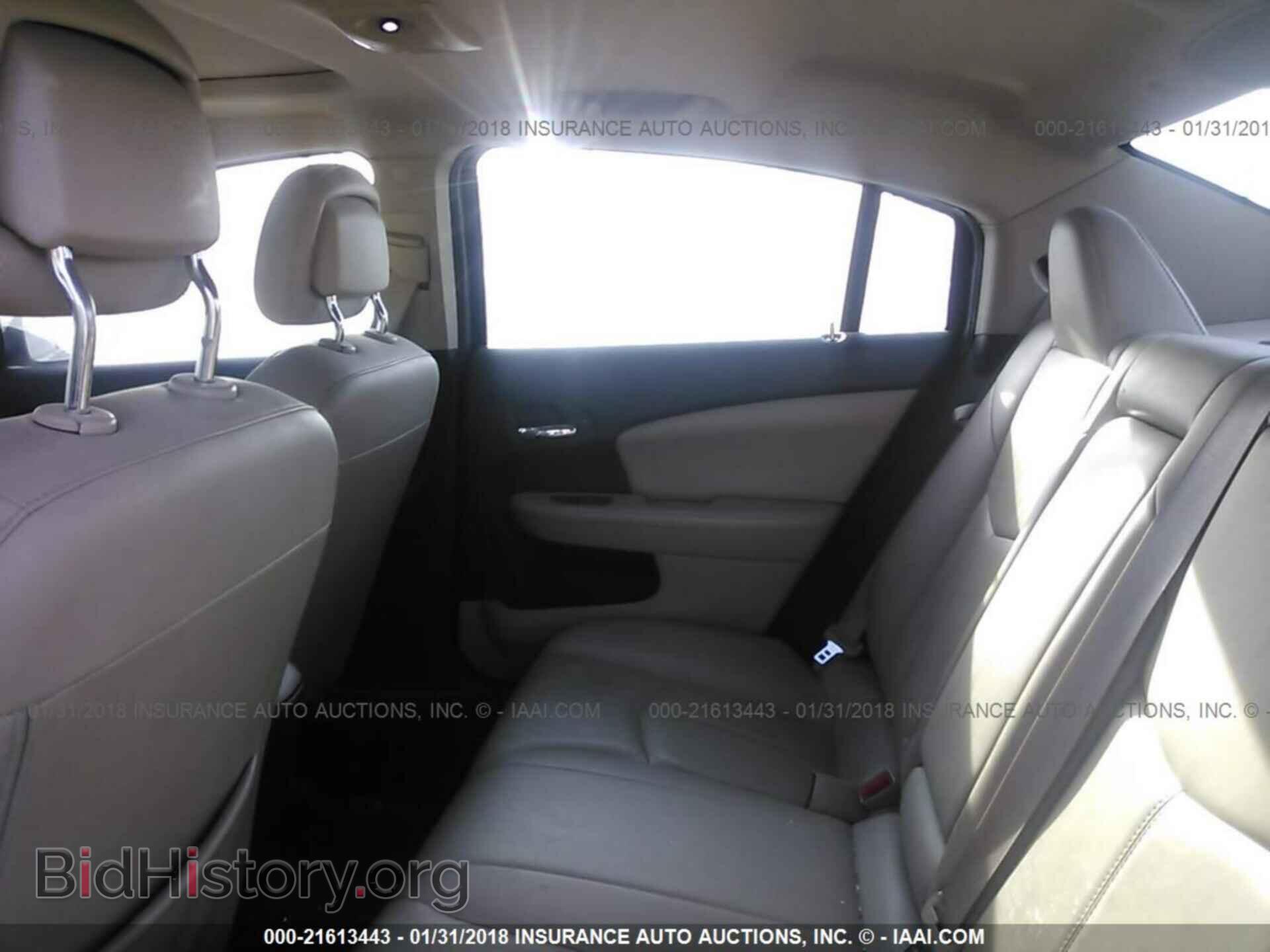 2012 Chrysler 200 - VIN: 1C3CCBCG7CN184843 - Фото 8