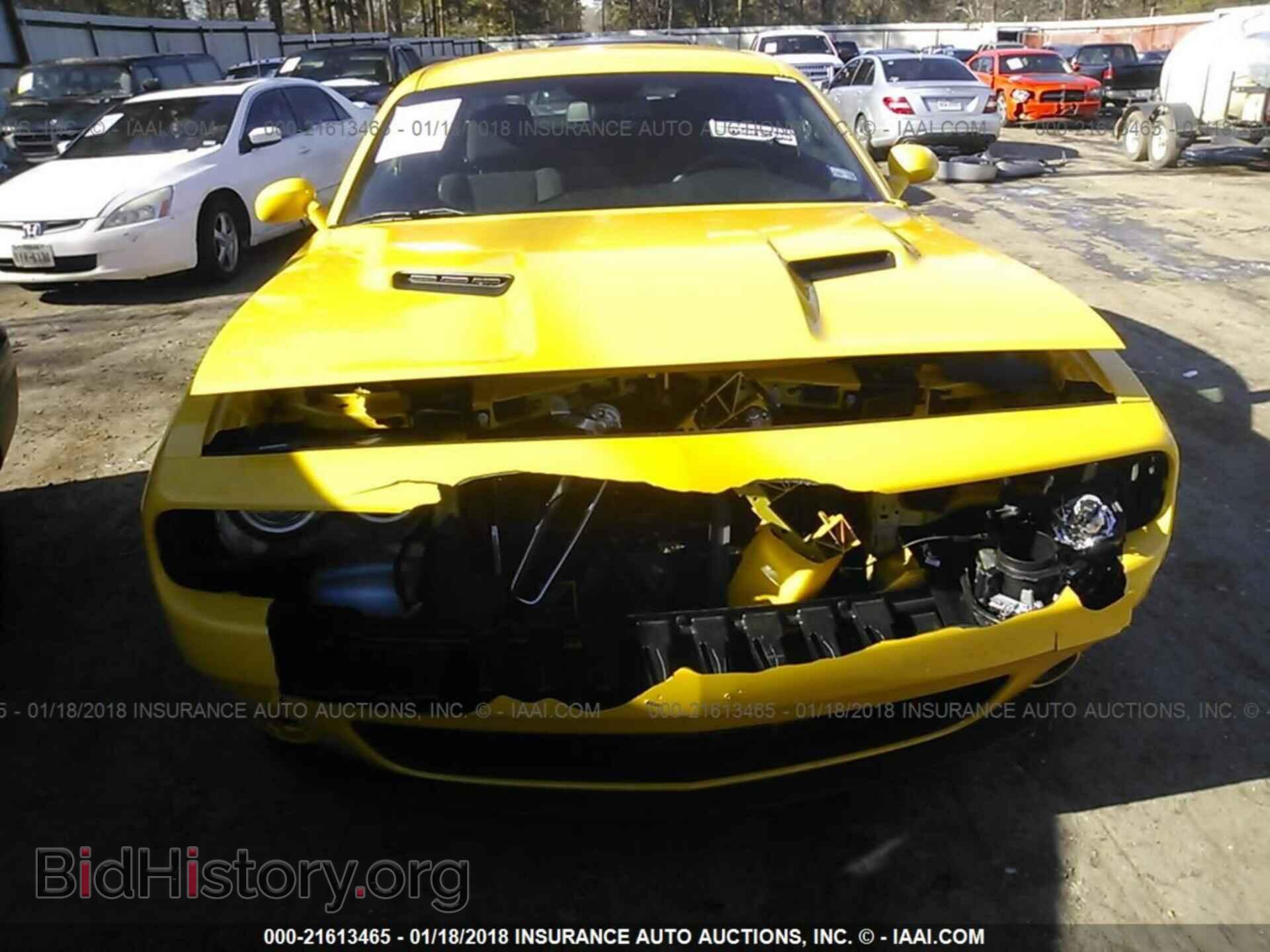 2018 Dodge Challenger - VIN: 2C3CDZAGXJH138325 - Photo 6
