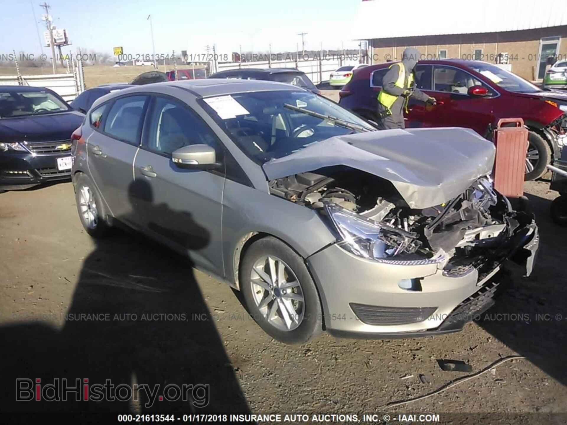 Photo 1FADP3K25GL348582 - Ford Focus 2016