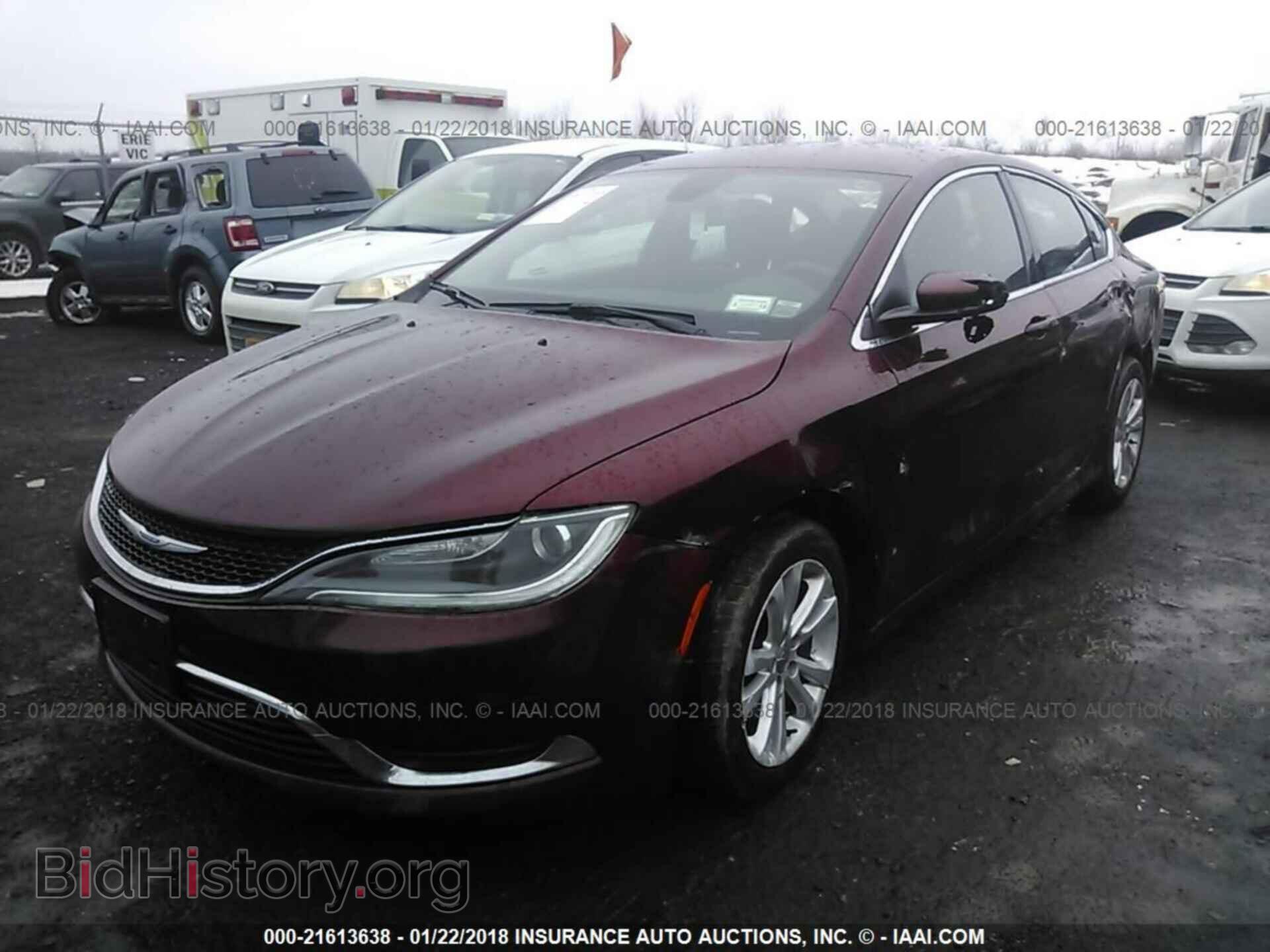2015 Chrysler 200 - VIN: 1C3CCCAB2FN720079 - Photo 2