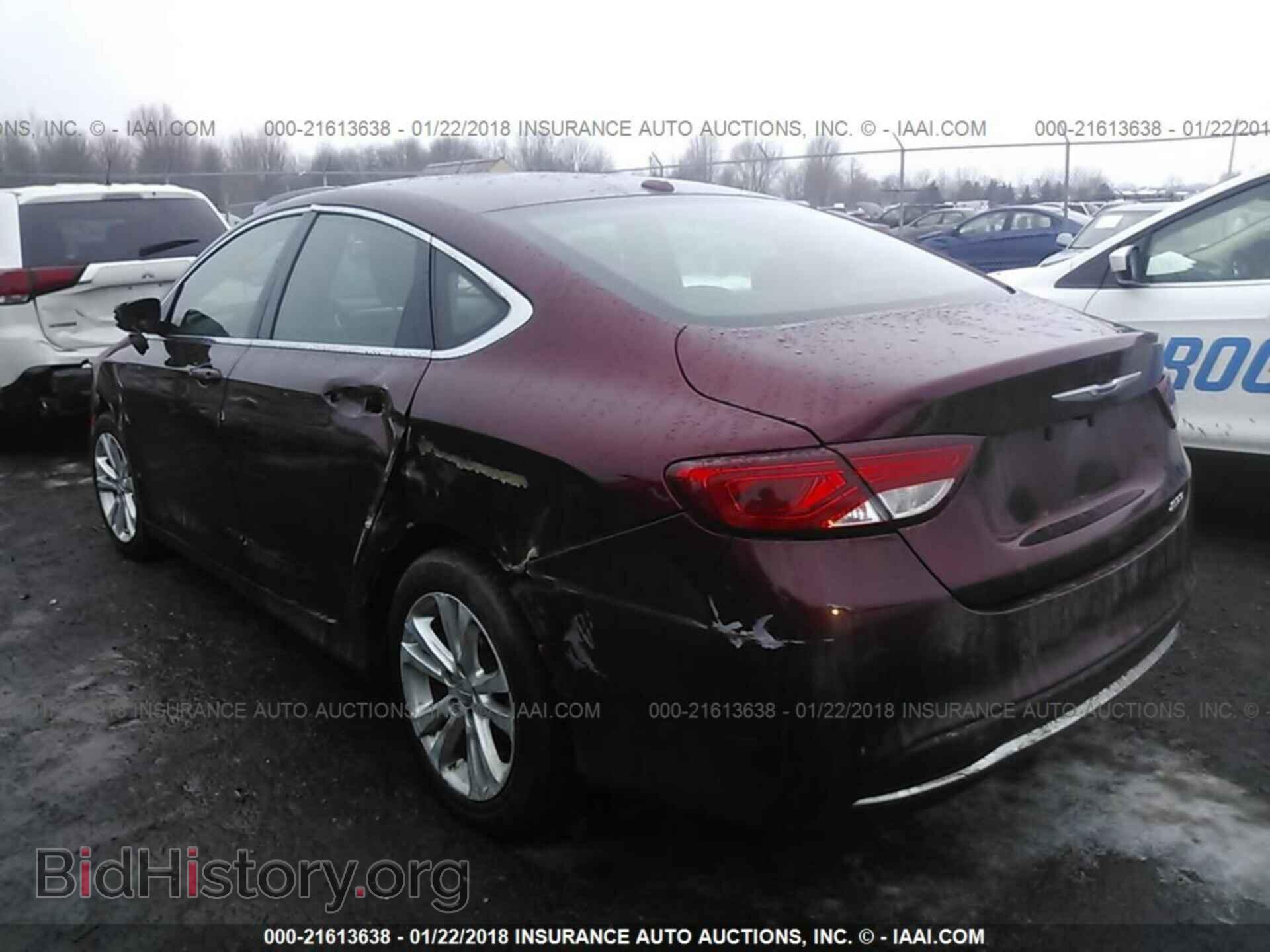 2015 Chrysler 200 - VIN: 1C3CCCAB2FN720079 - Photo 3