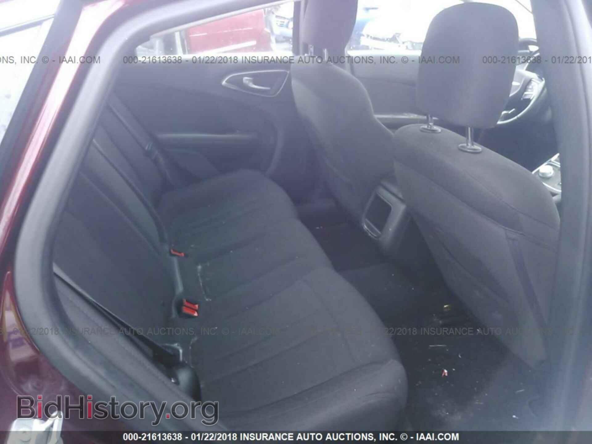2015 Chrysler 200 - VIN: 1C3CCCAB2FN720079 - Photo 8
