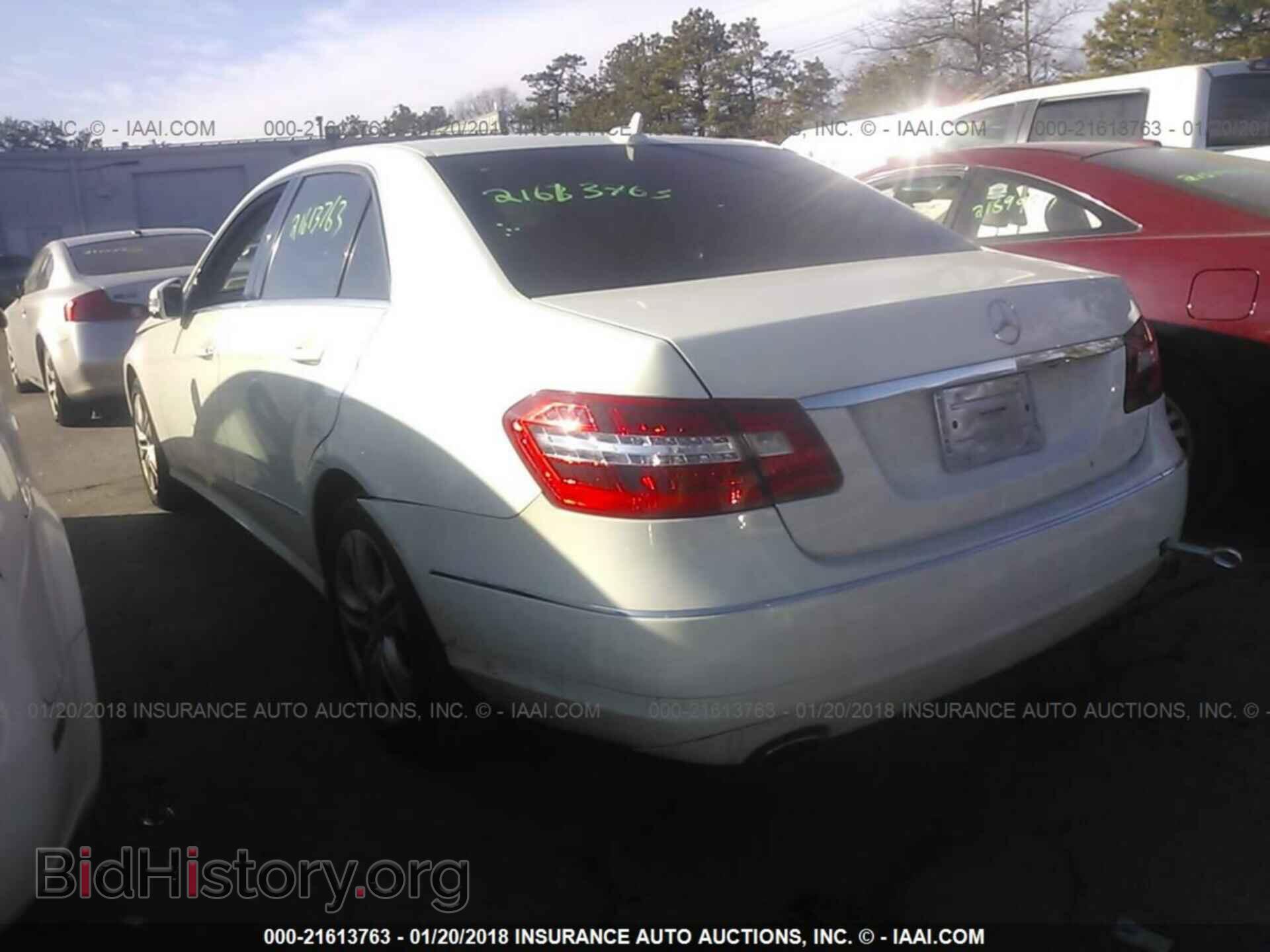 2011 Mercedes-benz E - VIN: WDDHF8HB5BA489133 - Фото 3