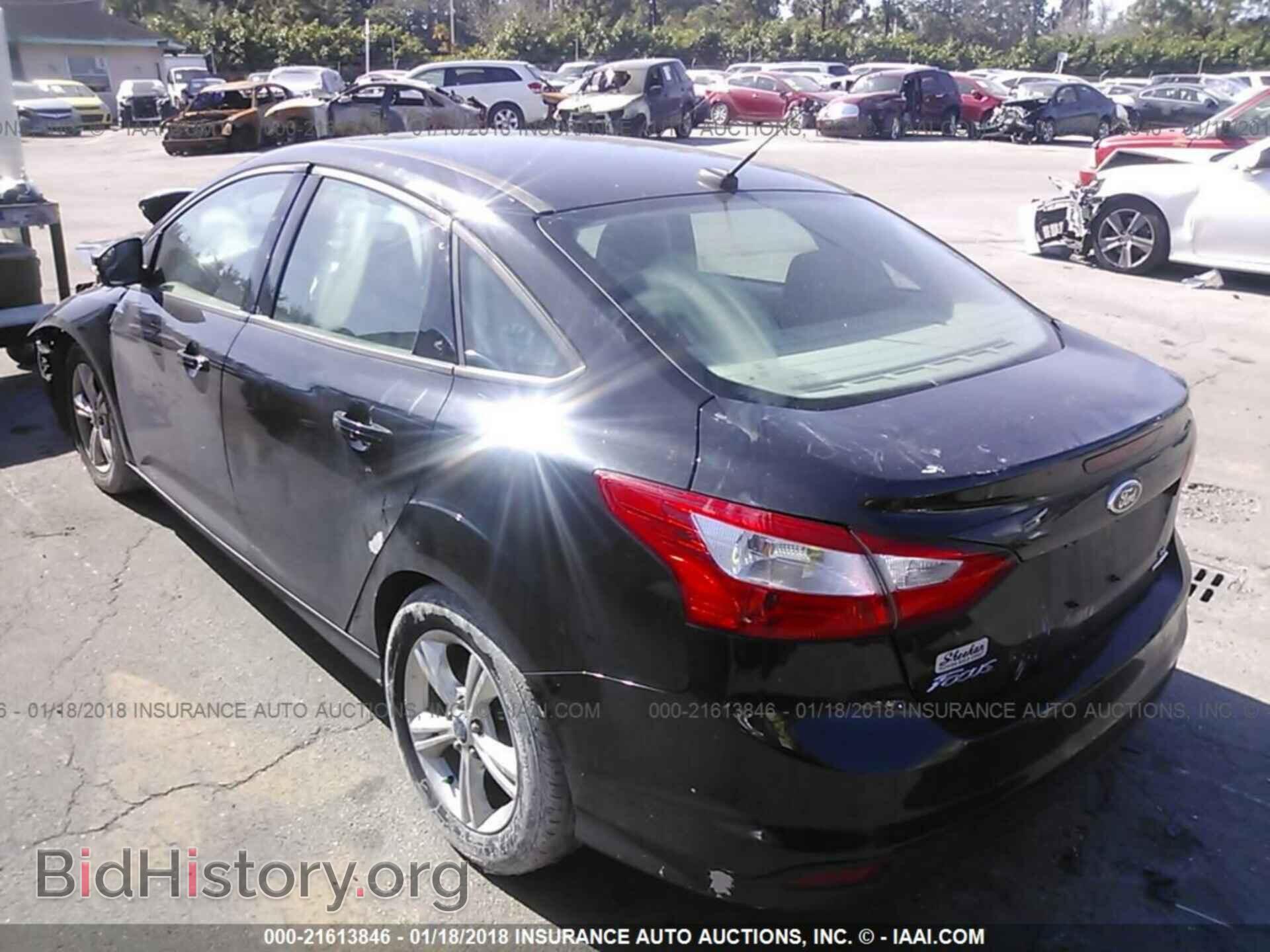 2014 Ford Focus - VIN: 1FADP3F21EL238488 - Фото 3