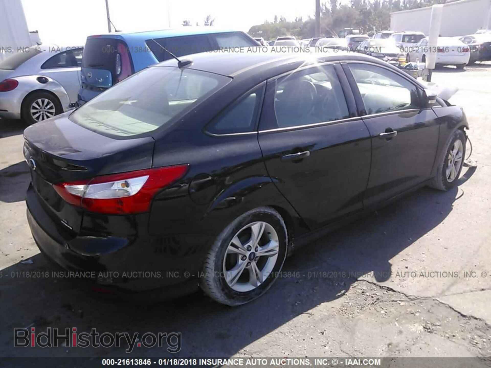 2014 Ford Focus - VIN: 1FADP3F21EL238488 - Фото 4