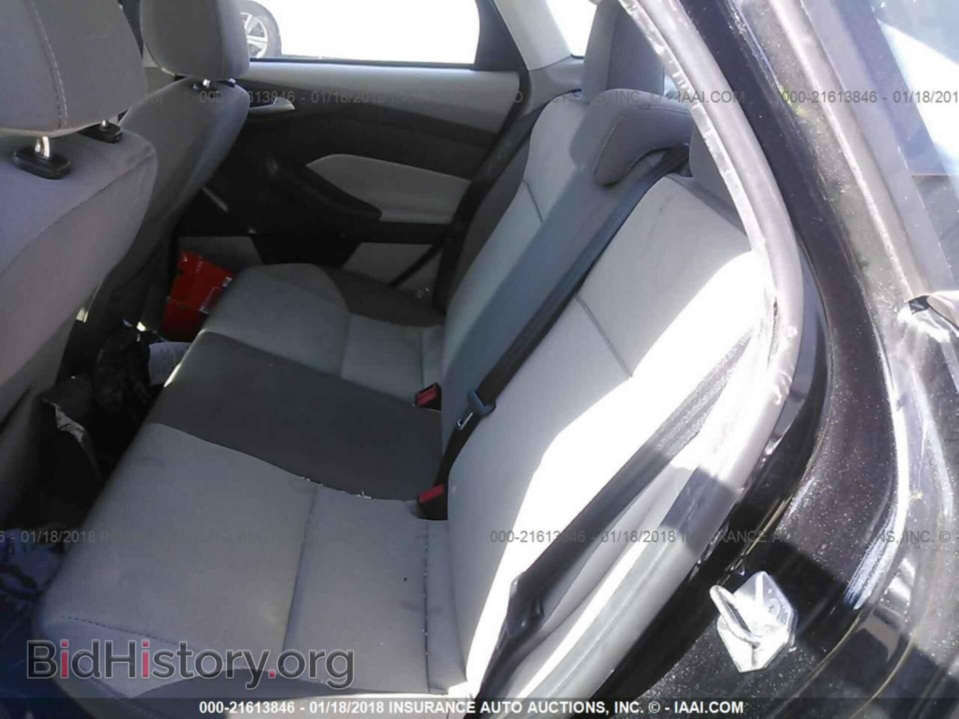 2014 Ford Focus - VIN: 1FADP3F21EL238488 - Фото 8