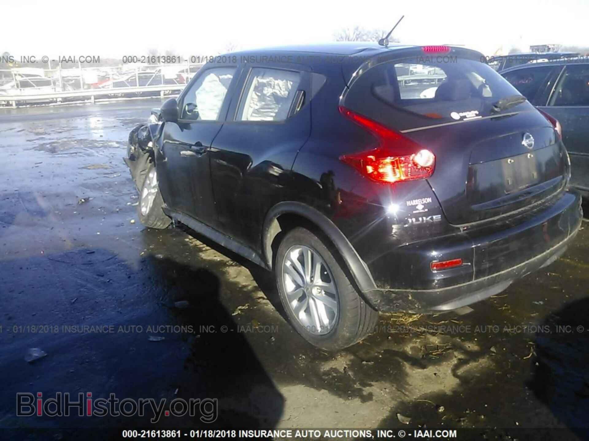 2014 Nissan Juke - VIN: JN8AF5MR2ET454852 - Фото 3