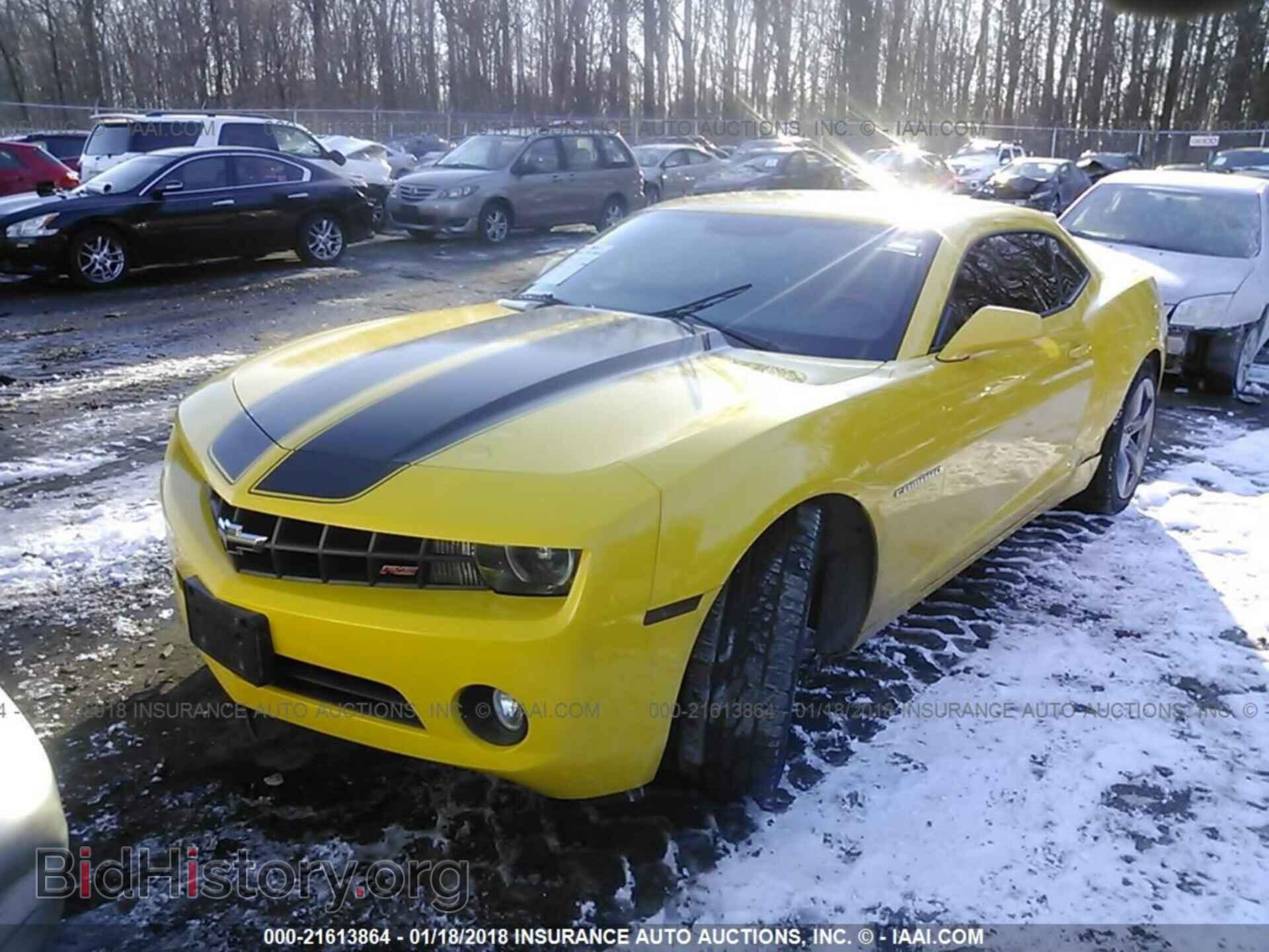 2012 Chevrolet Camaro - VIN: 2G1FC1E35C9103797 - Фото 2