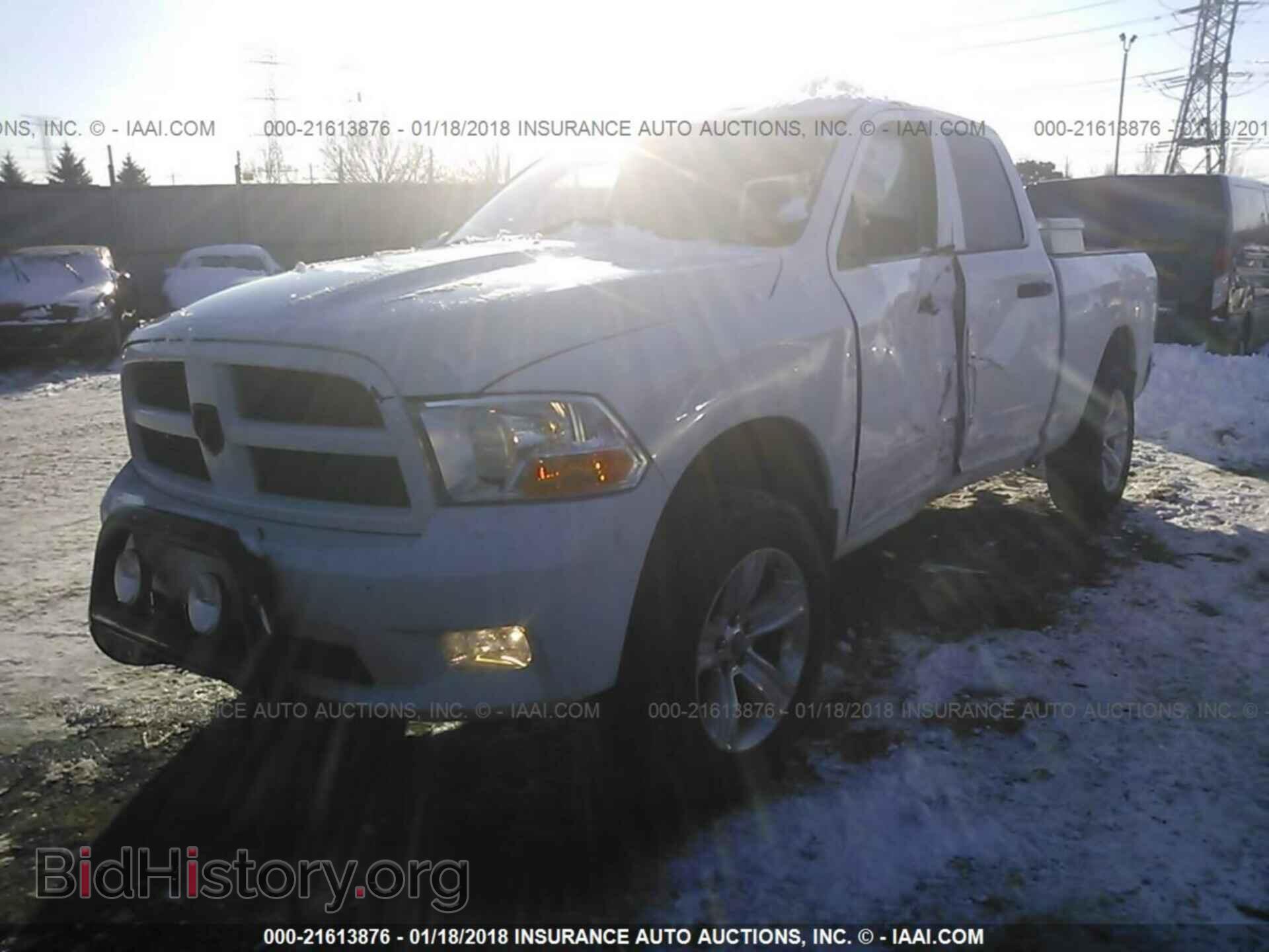 2012 Dodge Ram 1500 - VIN: 1C6RD7FTXCS311831 - Photo 2