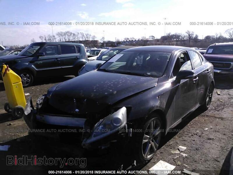 2012 Lexus IS (VIN JTHBF5C29C5163219) — фото 2 из 10