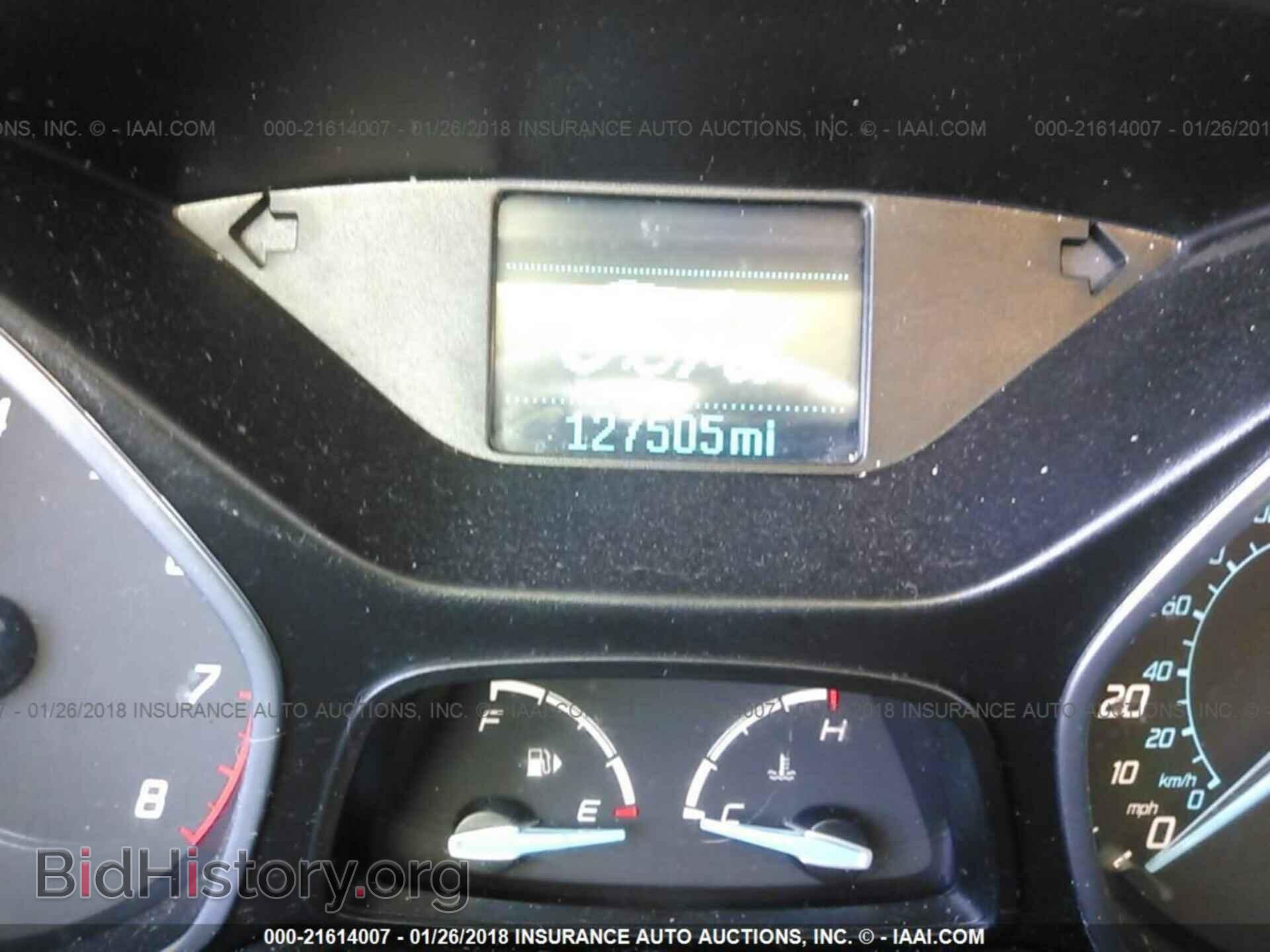 2012 Ford Focus - VIN: 1FAHP3F22CL268405 - Photo 7