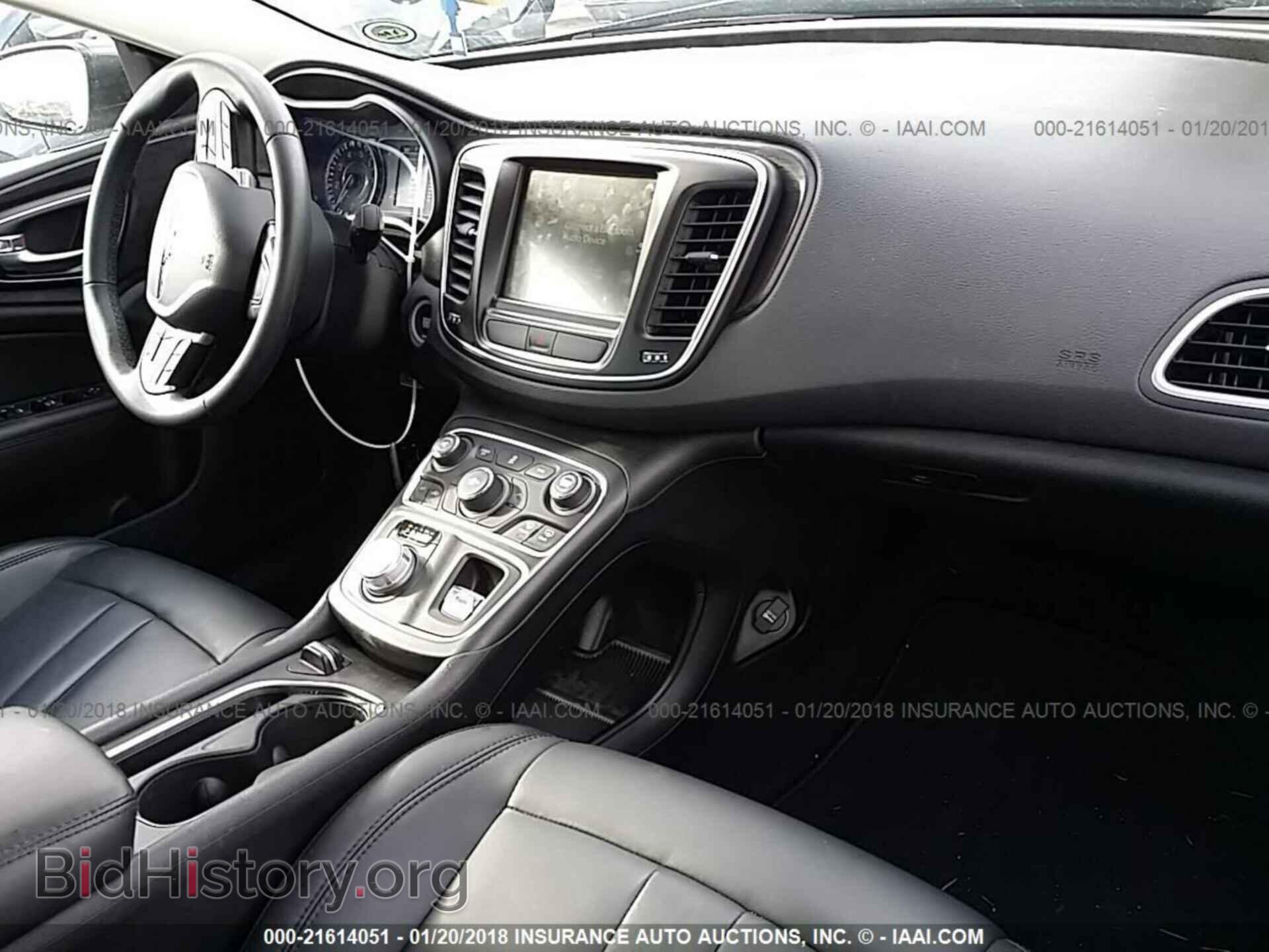 2017 Chrysler 200 - VIN: 1C3CCCAB4HN510053 - Фото 5