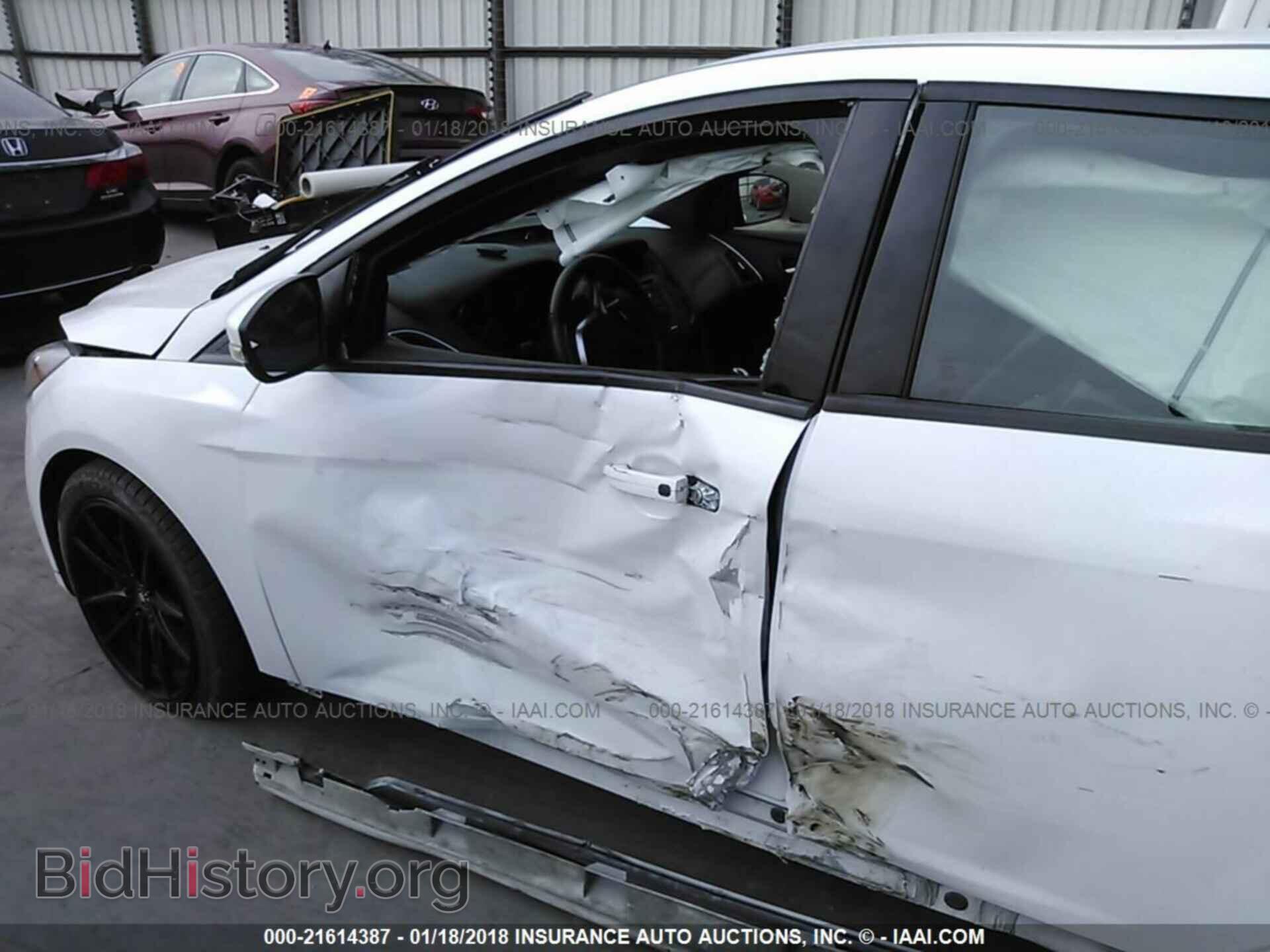 2014 Ford Focus - VIN: 1FADP3L99EL175383 - Photo 6