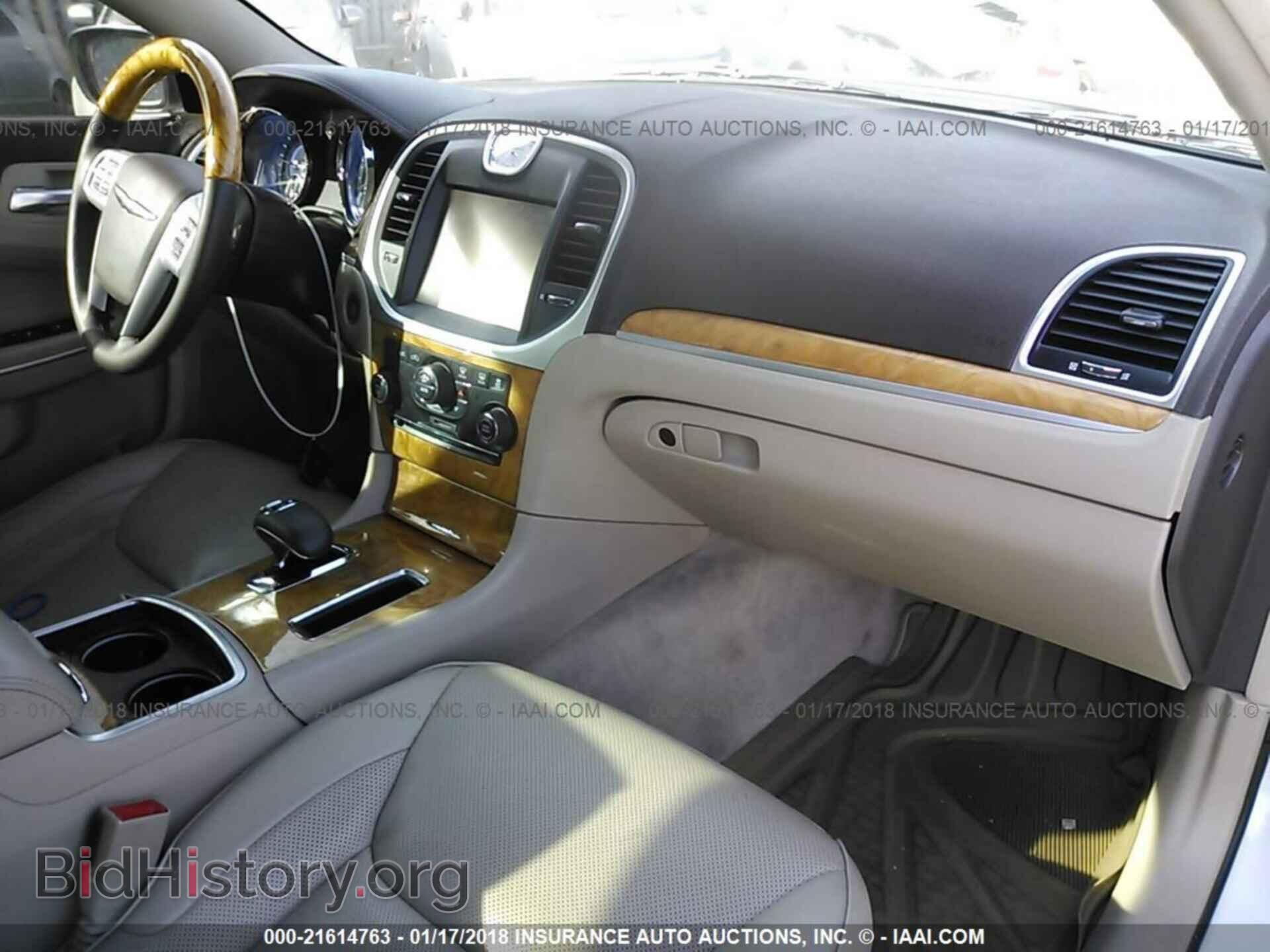 2013 Chrysler 300c - VIN: 2C3CCAKG3DH602482 - Фото 5
