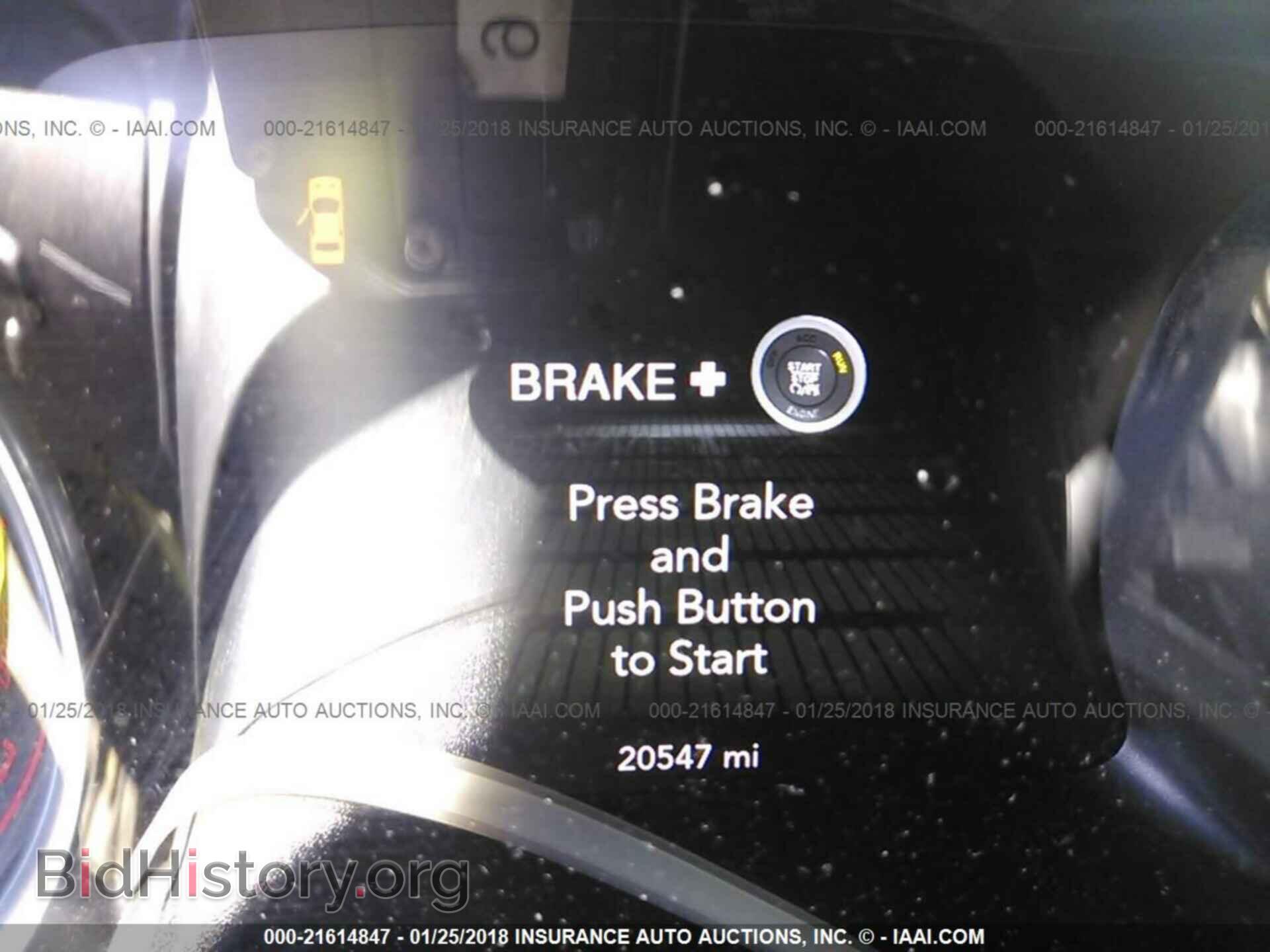2017 Dodge Challenger - VIN: 2C3CDZBT2HH509371 - Фото 7