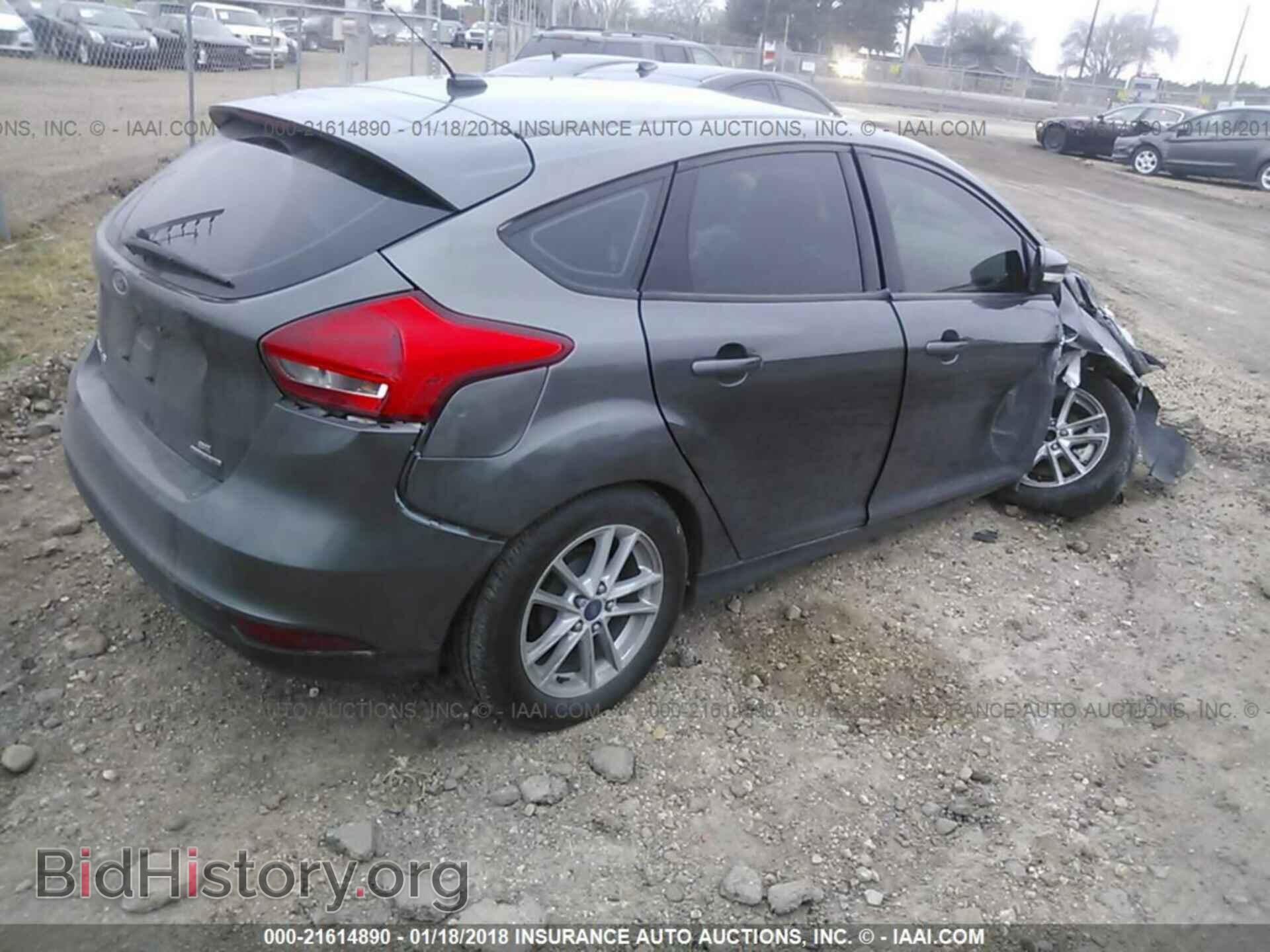 2015 Ford Focus - VIN: 1FADP3K21FL254939 - Фото 4