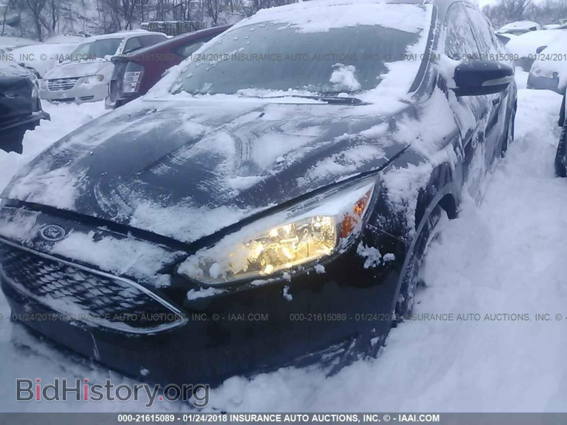 2015 Ford Focus - VIN: 1FADP3F29FL385577 - Фото 2