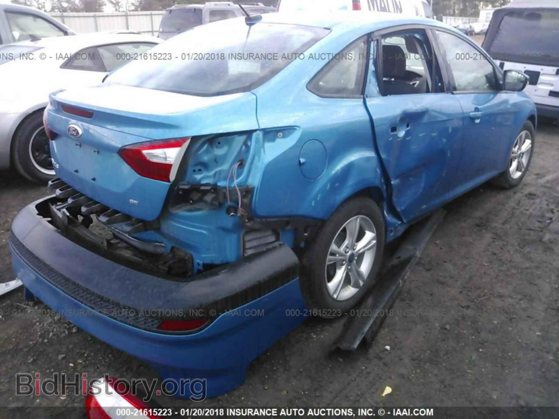 2013 Ford Focus - VIN: 1FADP3F28DL270272 - Photo 4