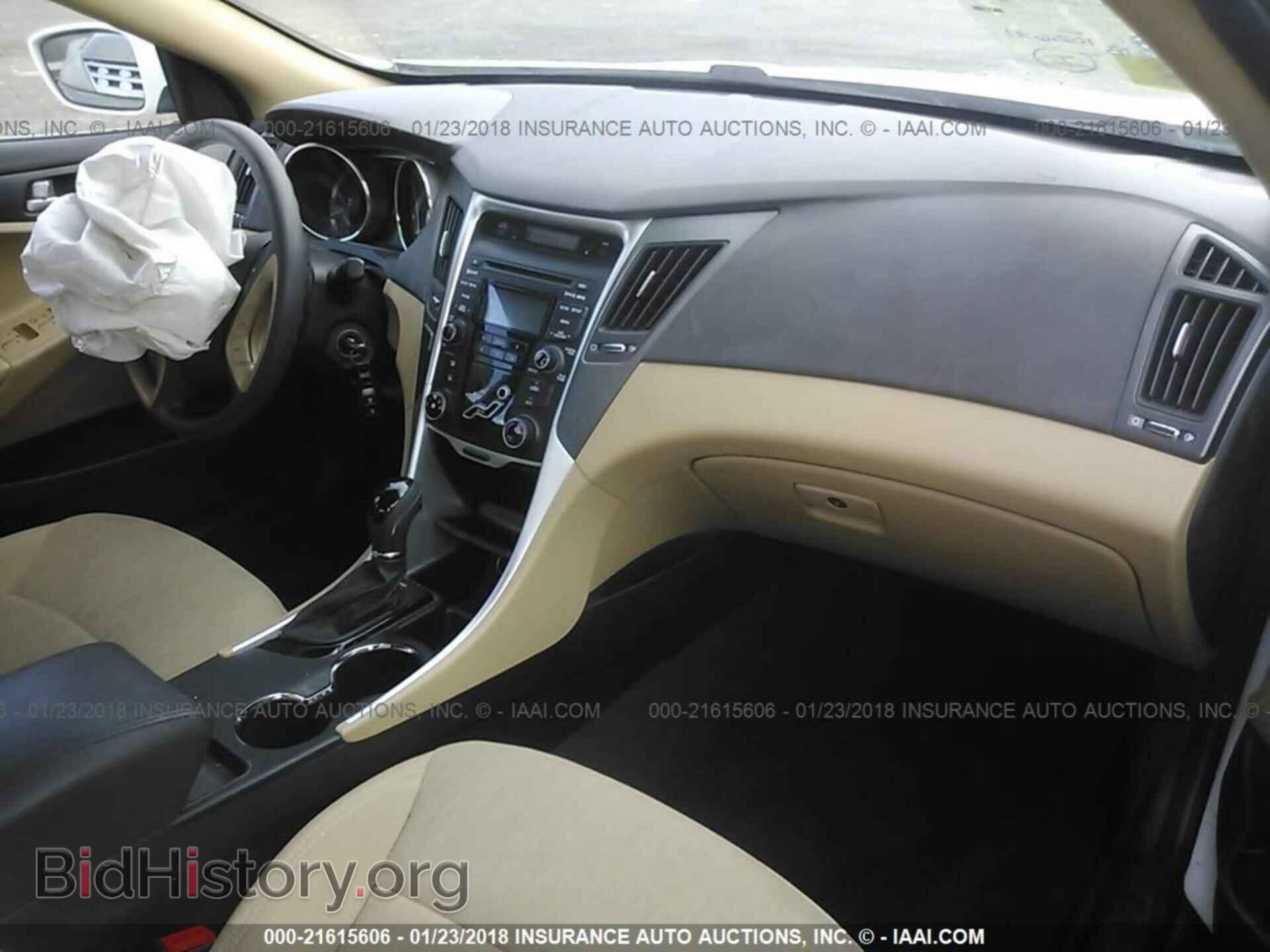 2012 Hyundai Sonata - VIN: 5NPEB4AC3CH483457 - Фото 5
