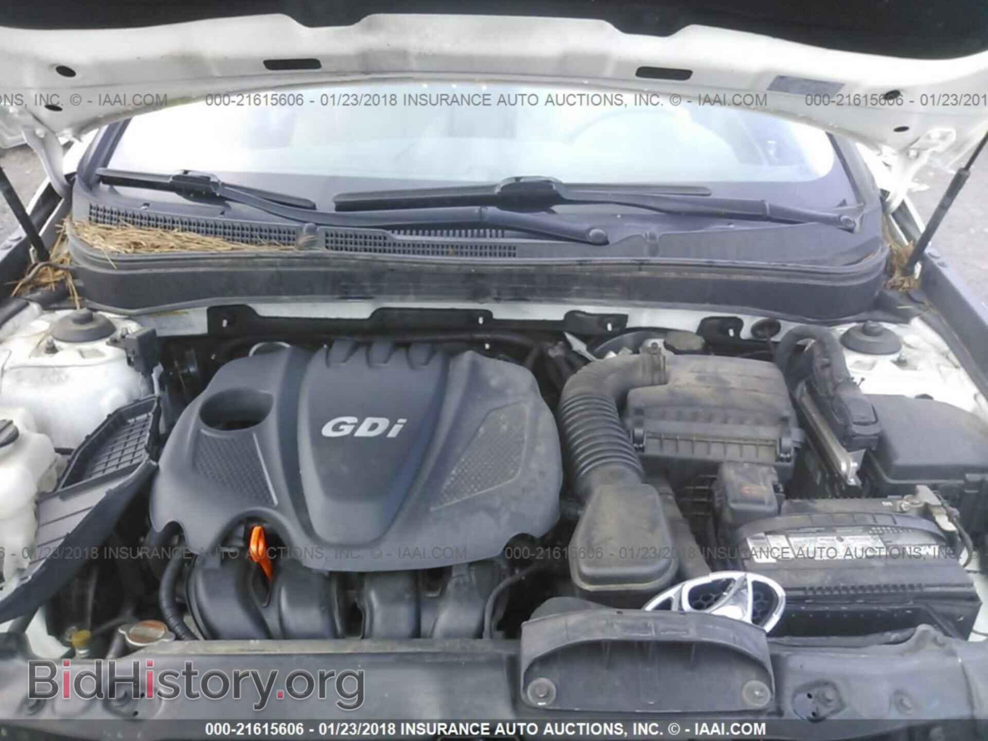 2012 Hyundai Sonata - VIN: 5NPEB4AC3CH483457 - Фото 10