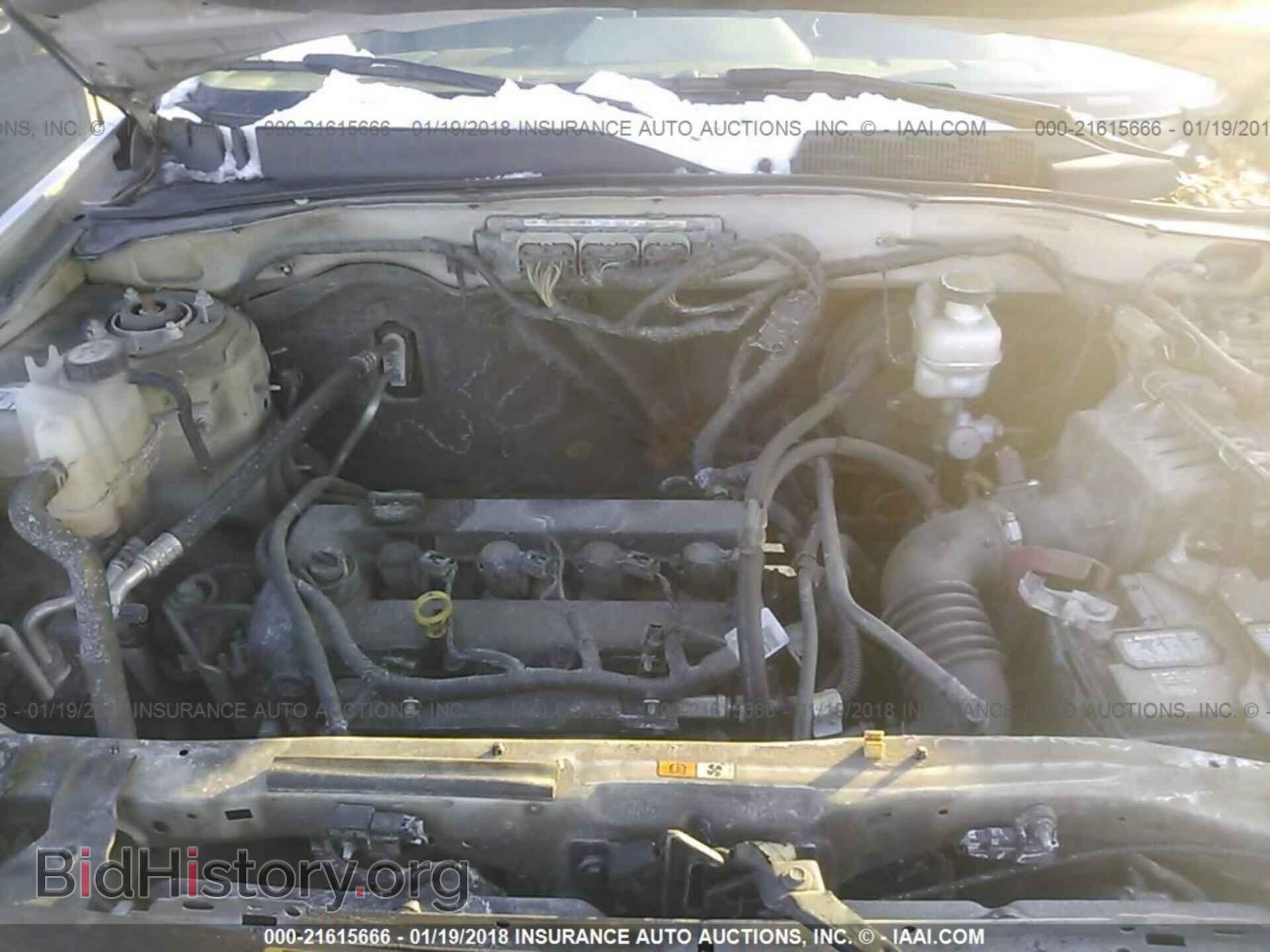 2012 Ford Escape - VIN: 1FMCU9D72CKC48865 - Photo 10