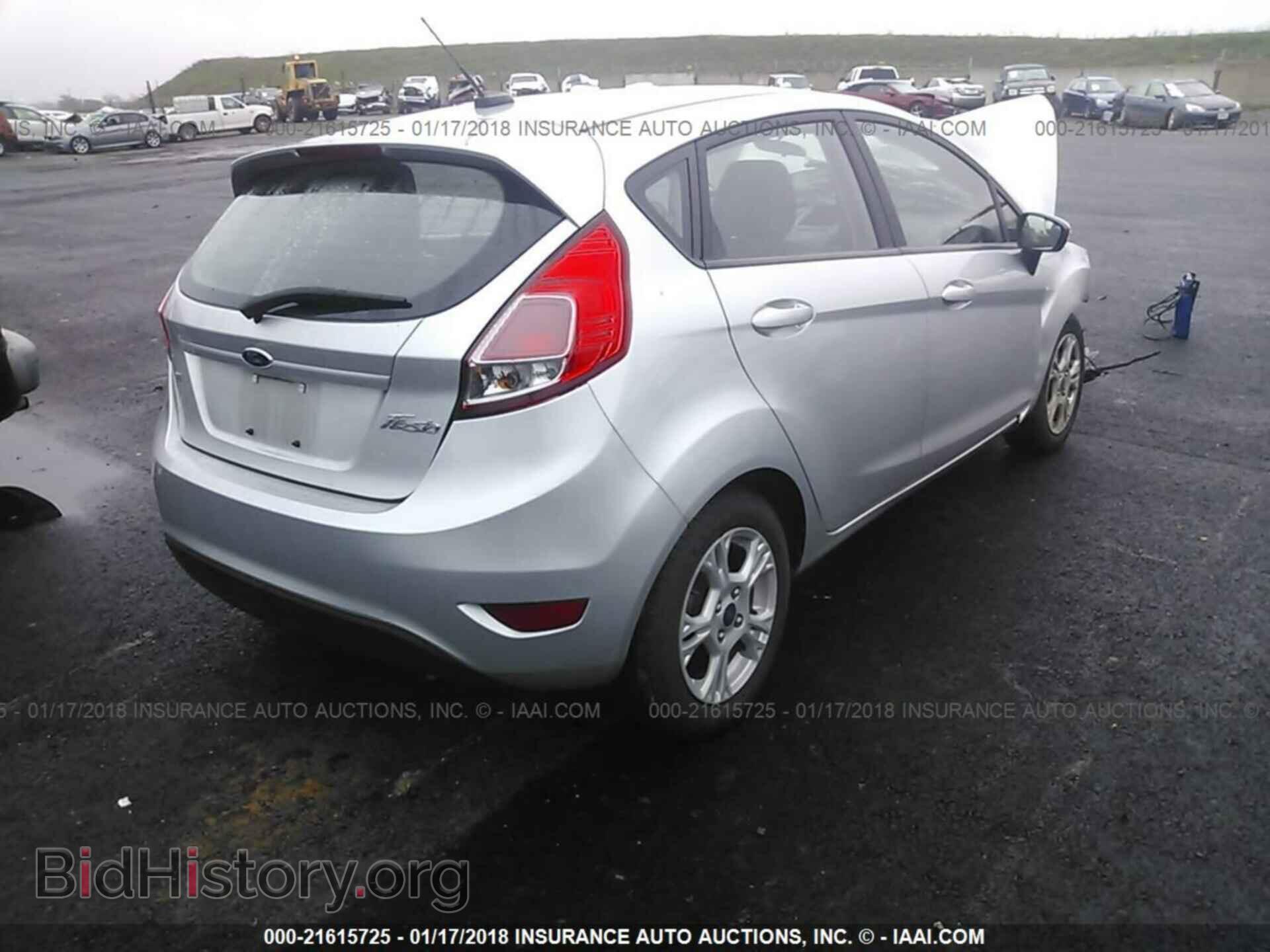 2015 Ford Fiesta - VIN: 3FADP4EJ0FM204668 - Фото 4