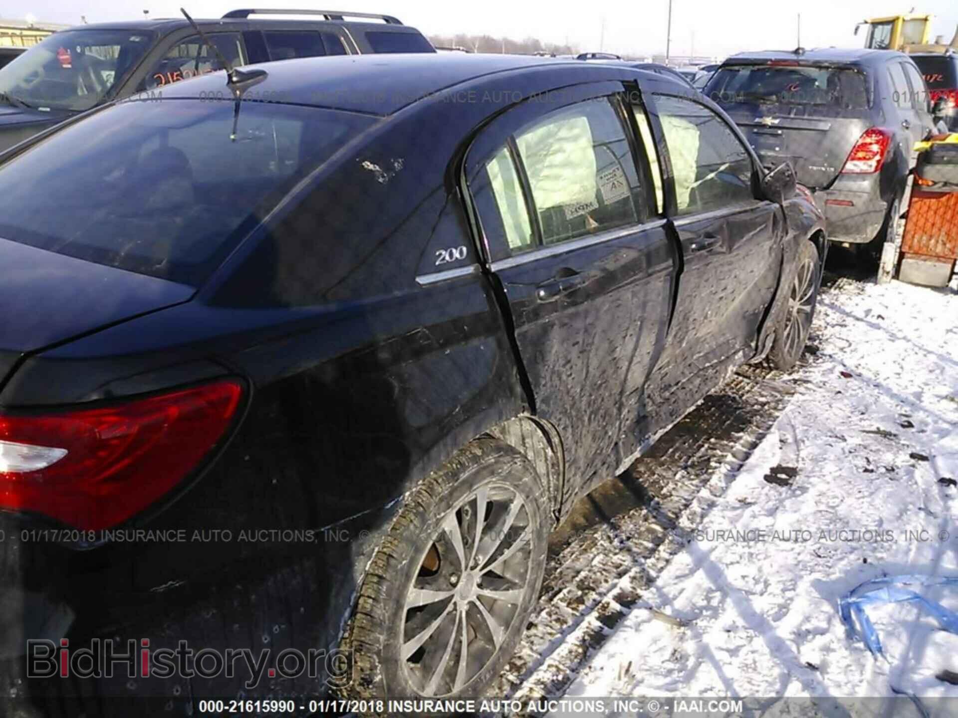 2012 Chrysler 200 - VIN: 1C3CCBBG7CN306540 - Фото 6