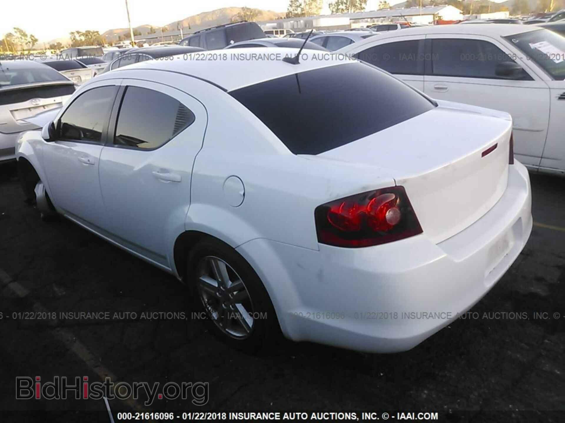 2012 Dodge Avenger - VIN: 1C3CDZCB4CN219820 - Фото 3