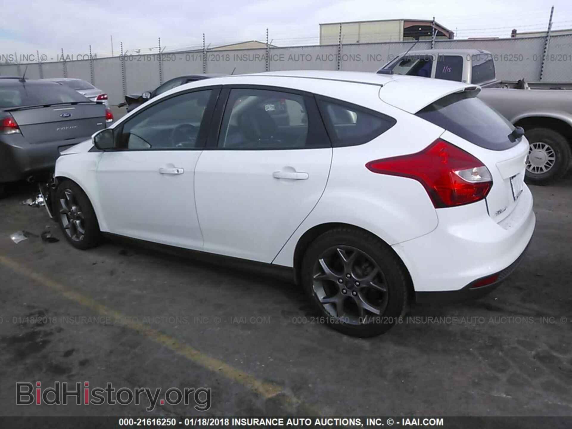 2013 Ford Focus - VIN: 1FADP3K27DL314378 - Photo 3