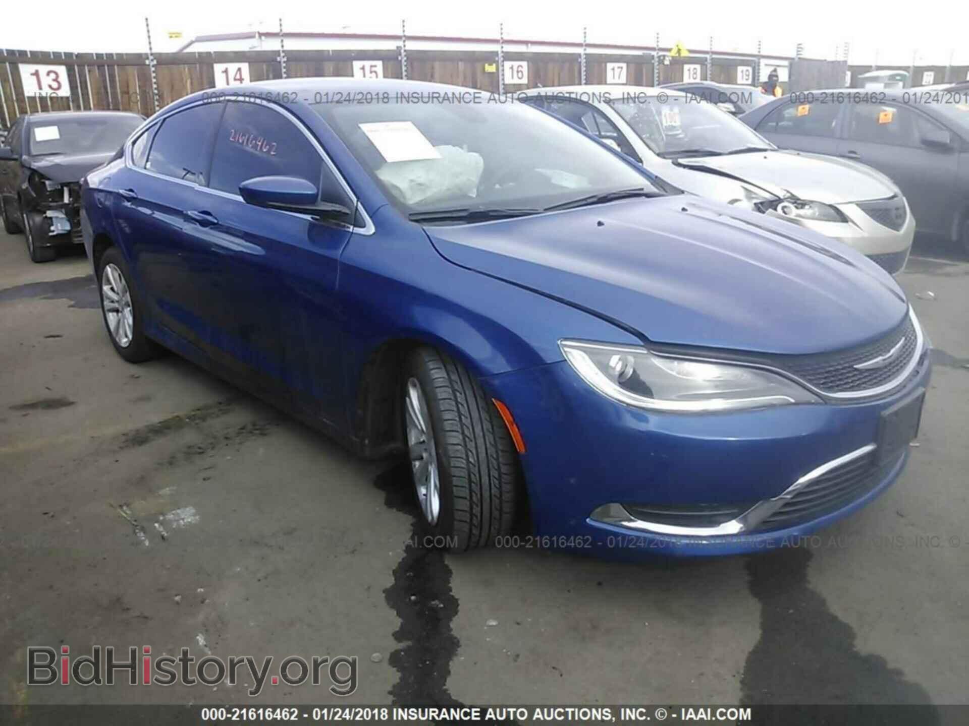 Photo 1C3CCCAB4FN687182 - Chrysler 200 2015