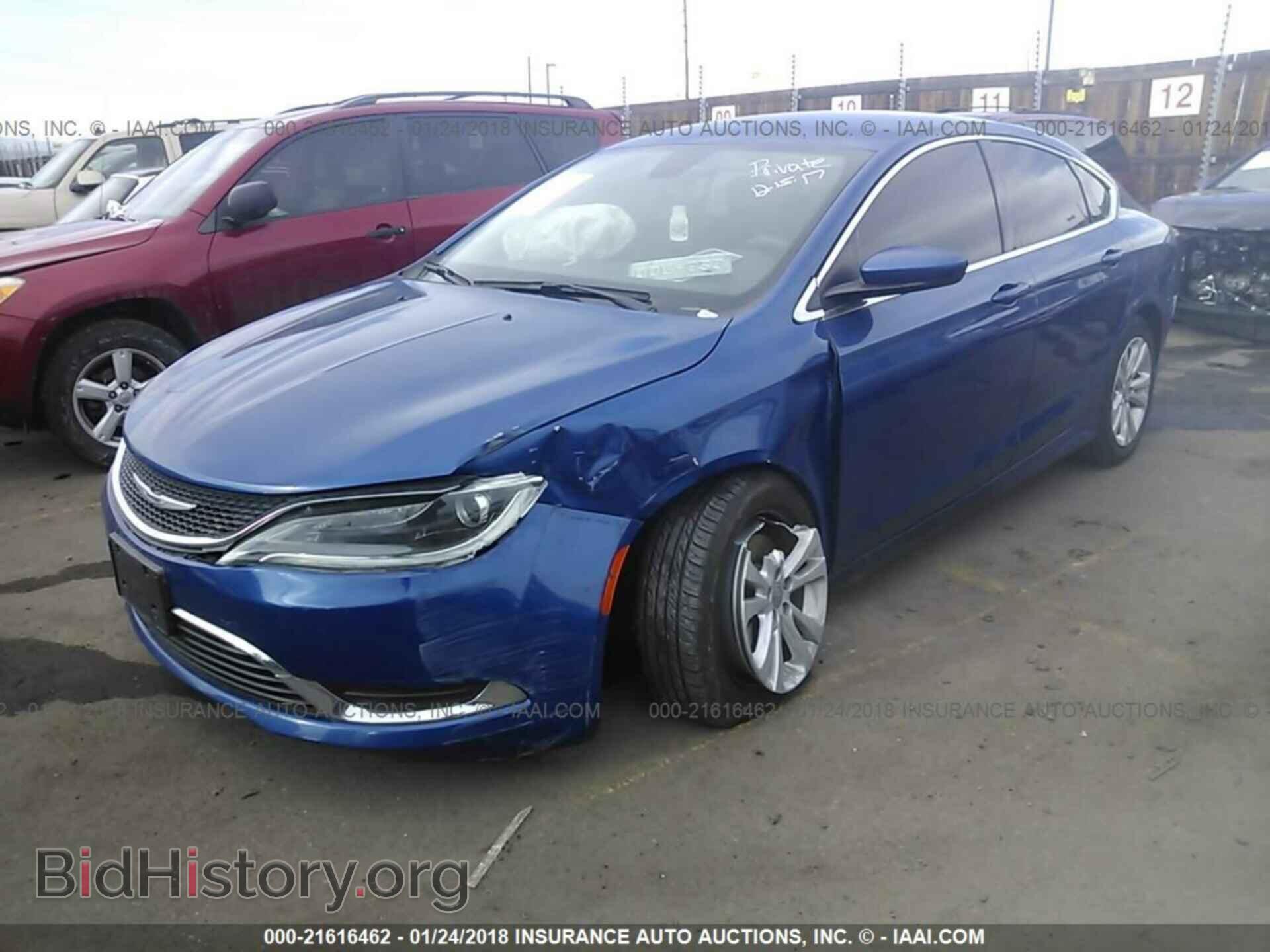 2015 Chrysler 200 - VIN: 1C3CCCAB4FN687182 - Photo 2