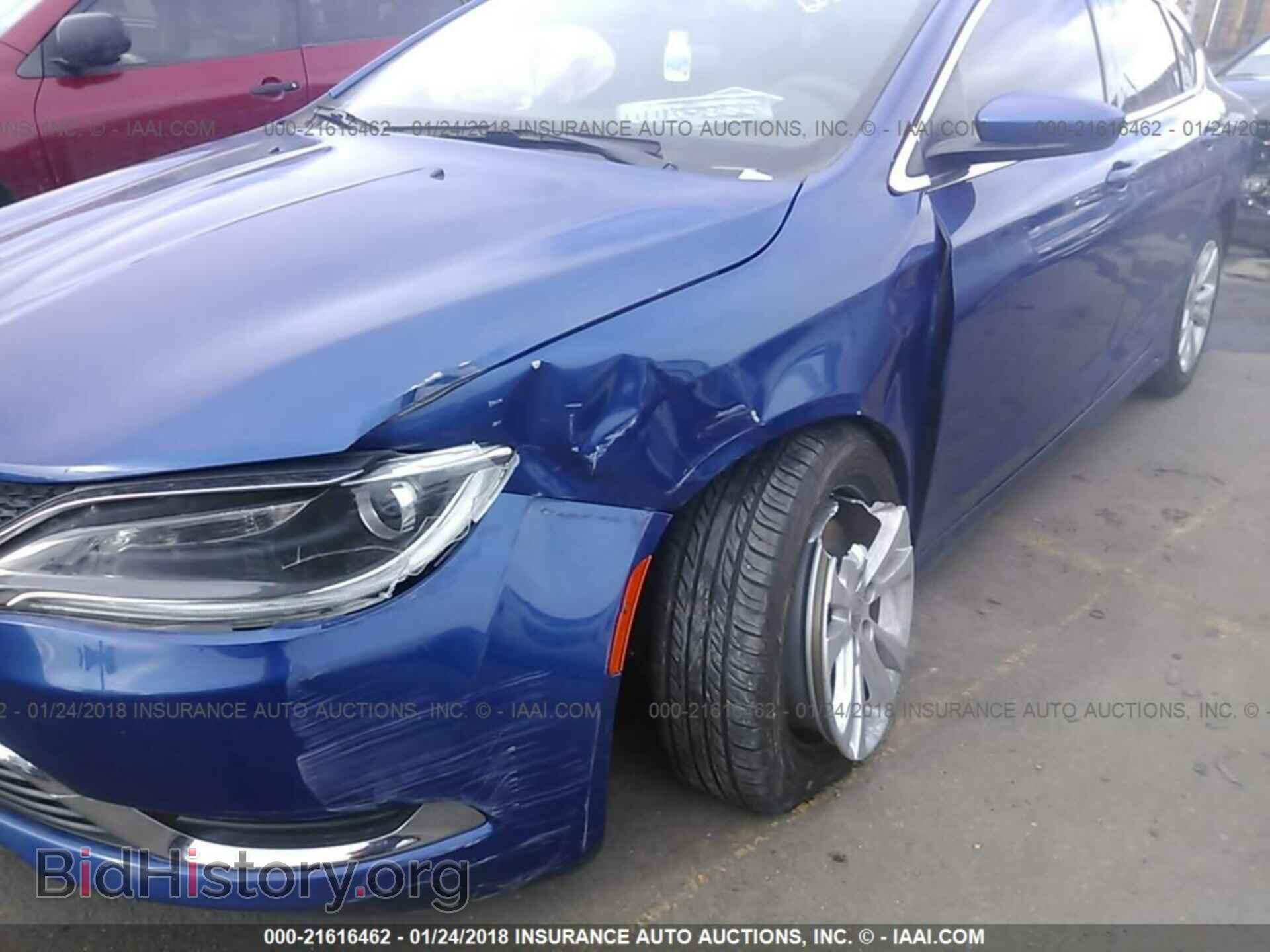 2015 Chrysler 200 - VIN: 1C3CCCAB4FN687182 - Photo 6