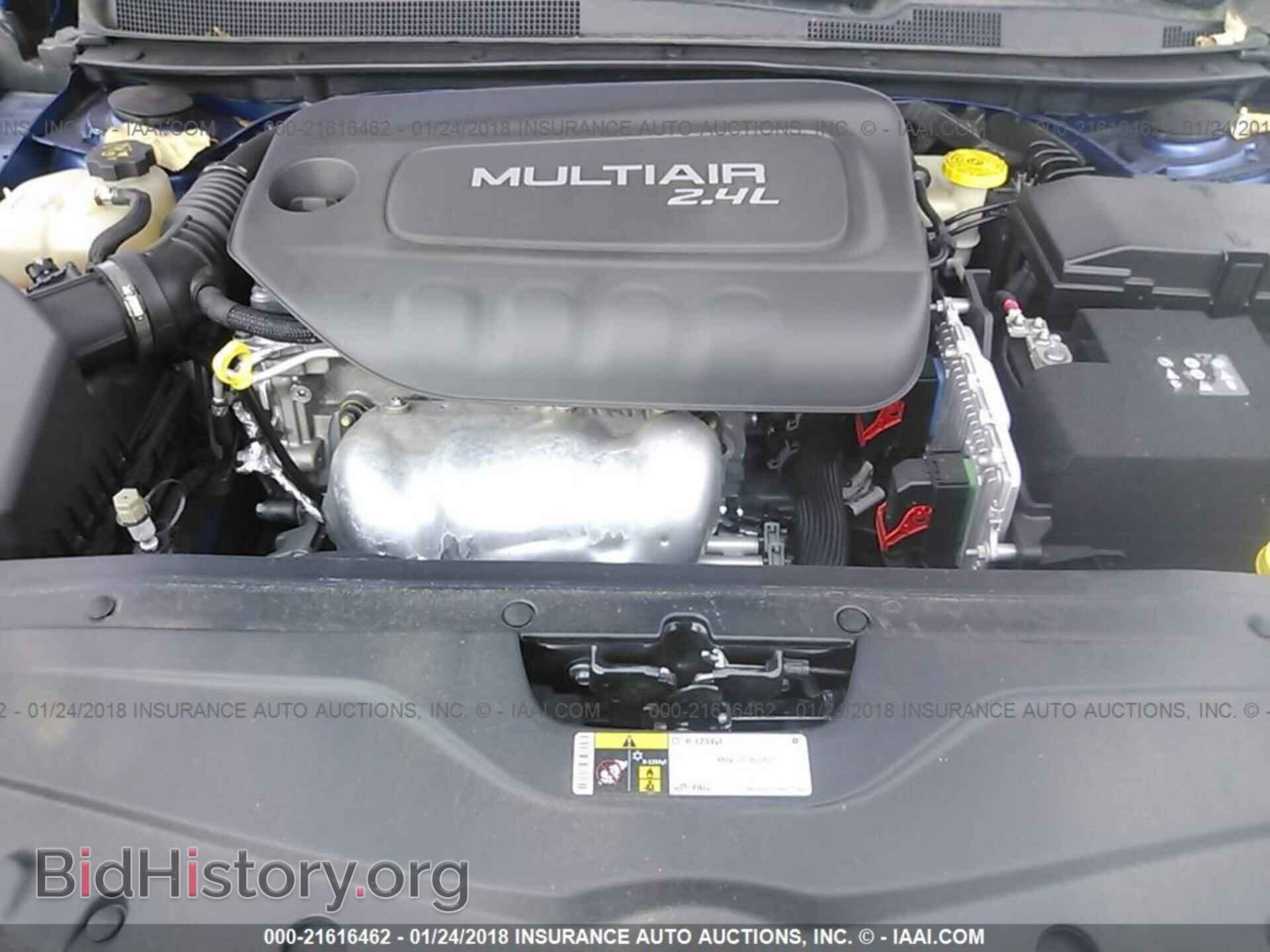 2015 Chrysler 200 - VIN: 1C3CCCAB4FN687182 - Photo 10