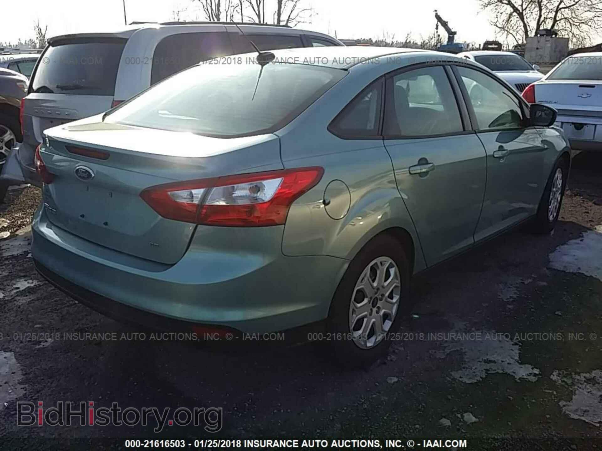 2012 Ford Focus - VIN: 1FAHP3F2XCL283959 - Photo 4