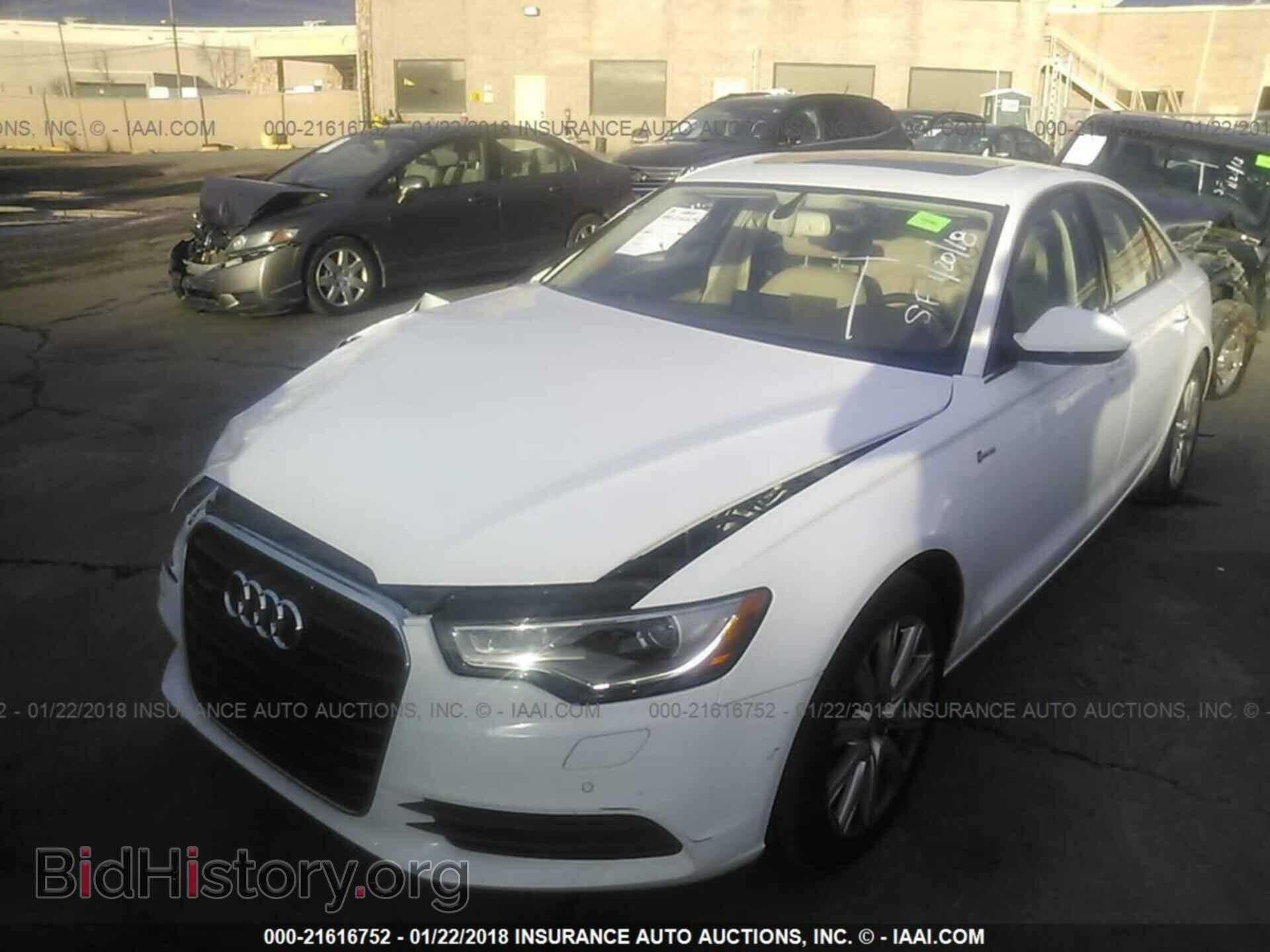2013 Audi A6 - VIN: WAUGGAFC3DN080806 - Фото 2