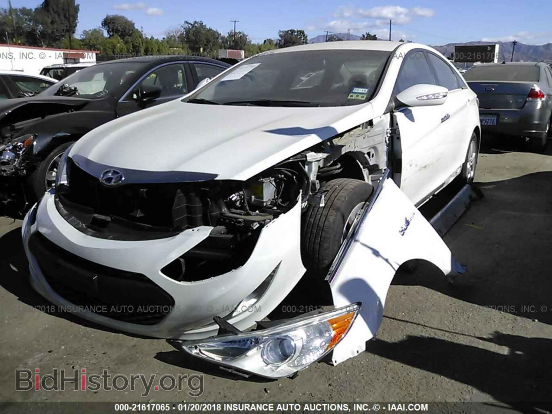 2012 Hyundai Sonata - VIN: KMHEC4A41CA031709 - Фото 2