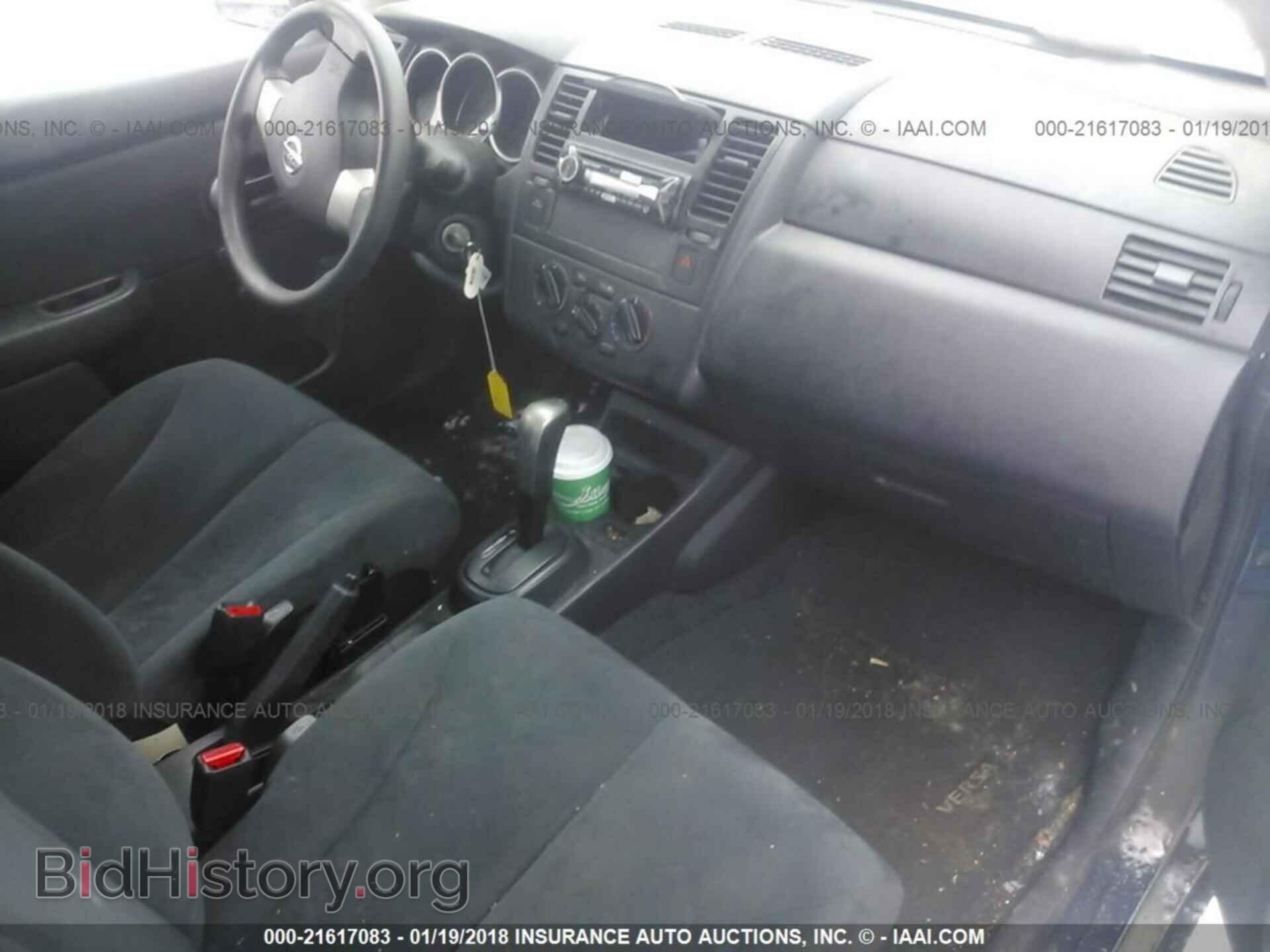 2011 Nissan Versa - VIN: 3N1CC1AP1BL387902 - Фото 5