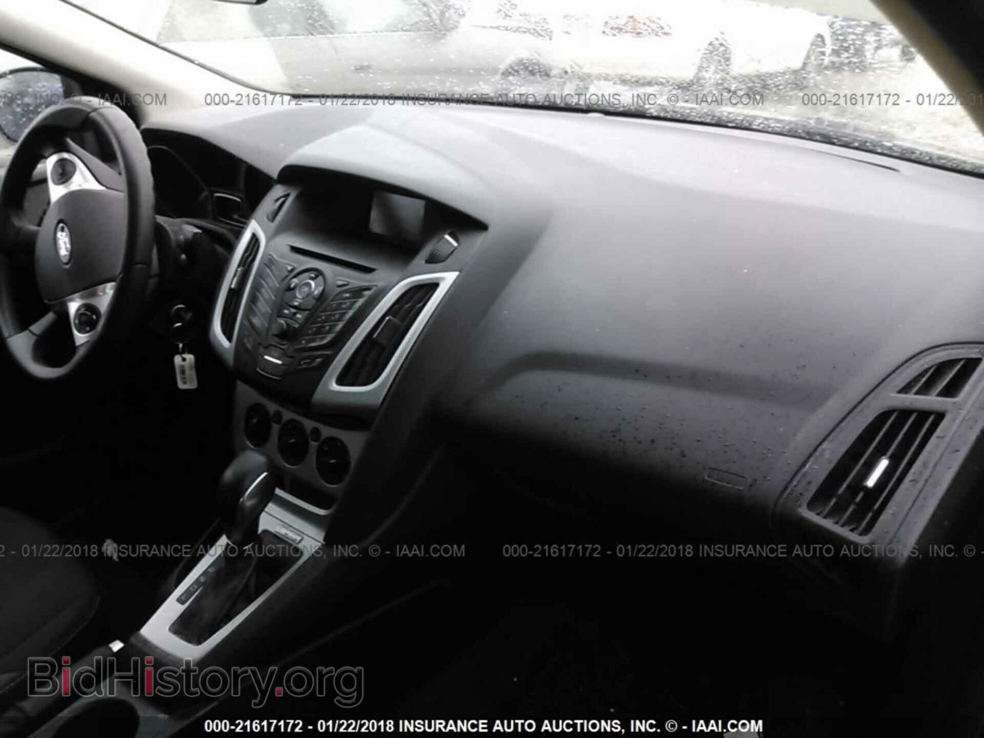 2014 Ford Focus - VIN: 1FADP3F21EL228589 - Фото 5