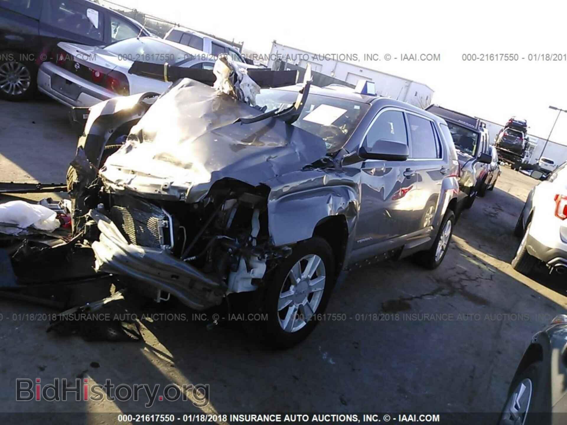 2012 GMC TERRAIN - VIN: 2GKFLREK0C6158757 - Photo 2