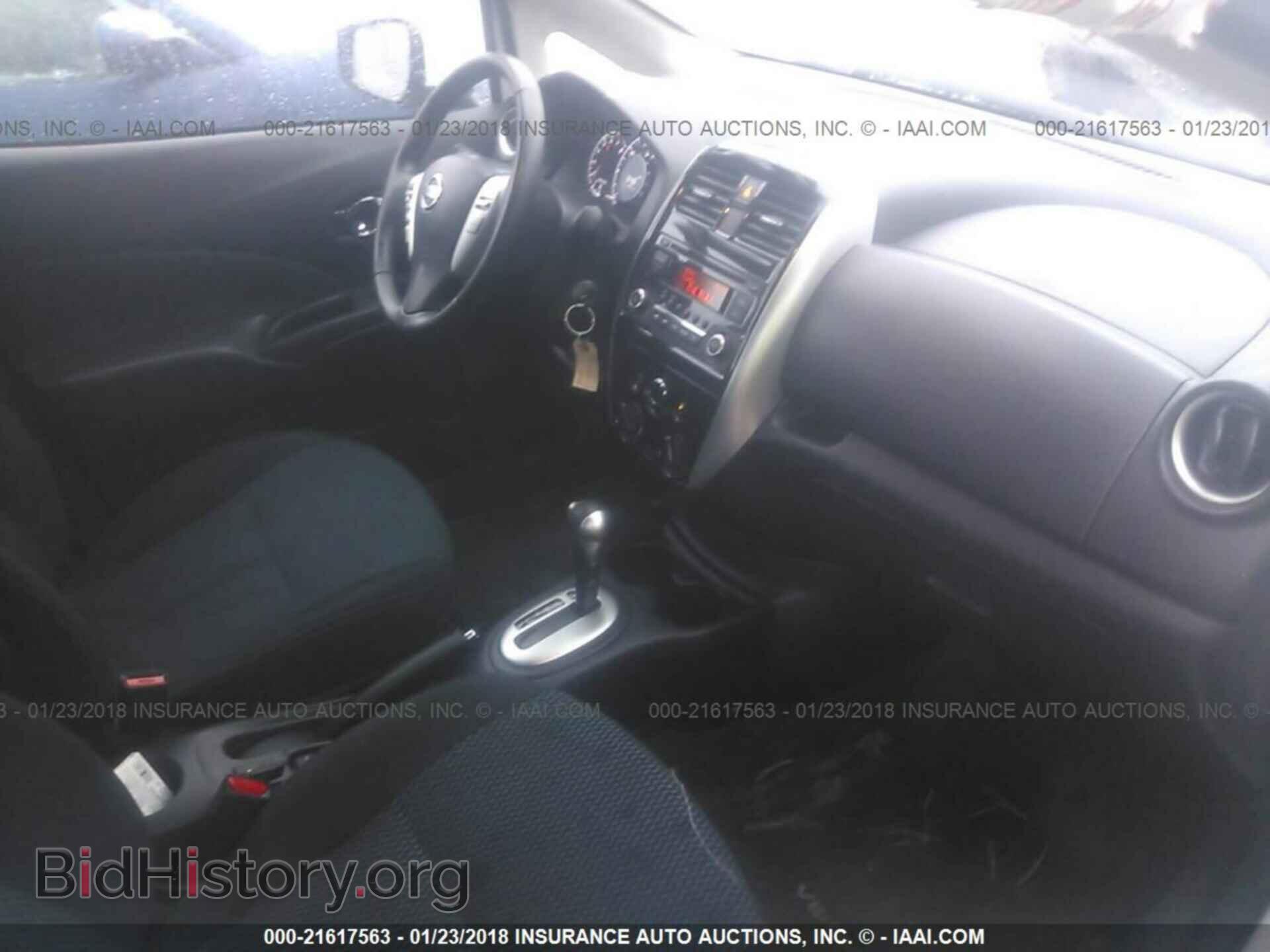 2015 Nissan Versa note - VIN: 3N1CE2CP8FL426696 - Photo 5